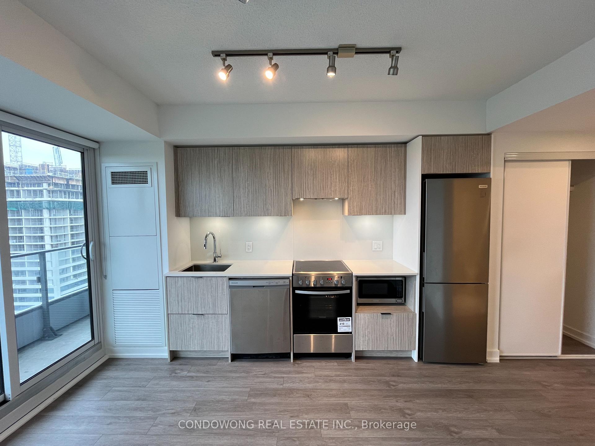 Photo 1 of Unit 2009, 395 Bloor Street E, Toronto, North St. James Town — HOMEH