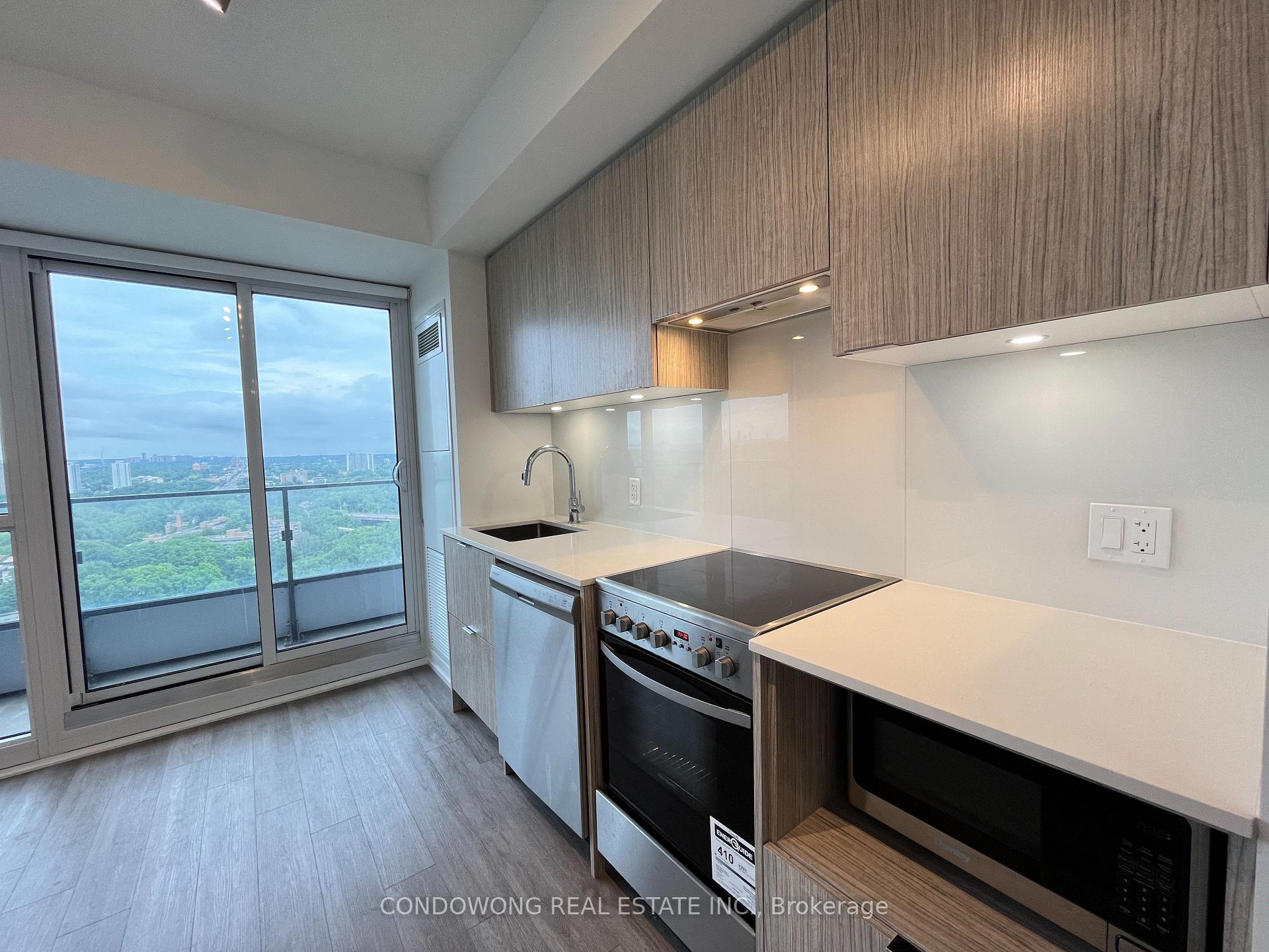 Photo 2 of Unit 2009, 395 Bloor Street E, Toronto, North St. James Town — HOMEH