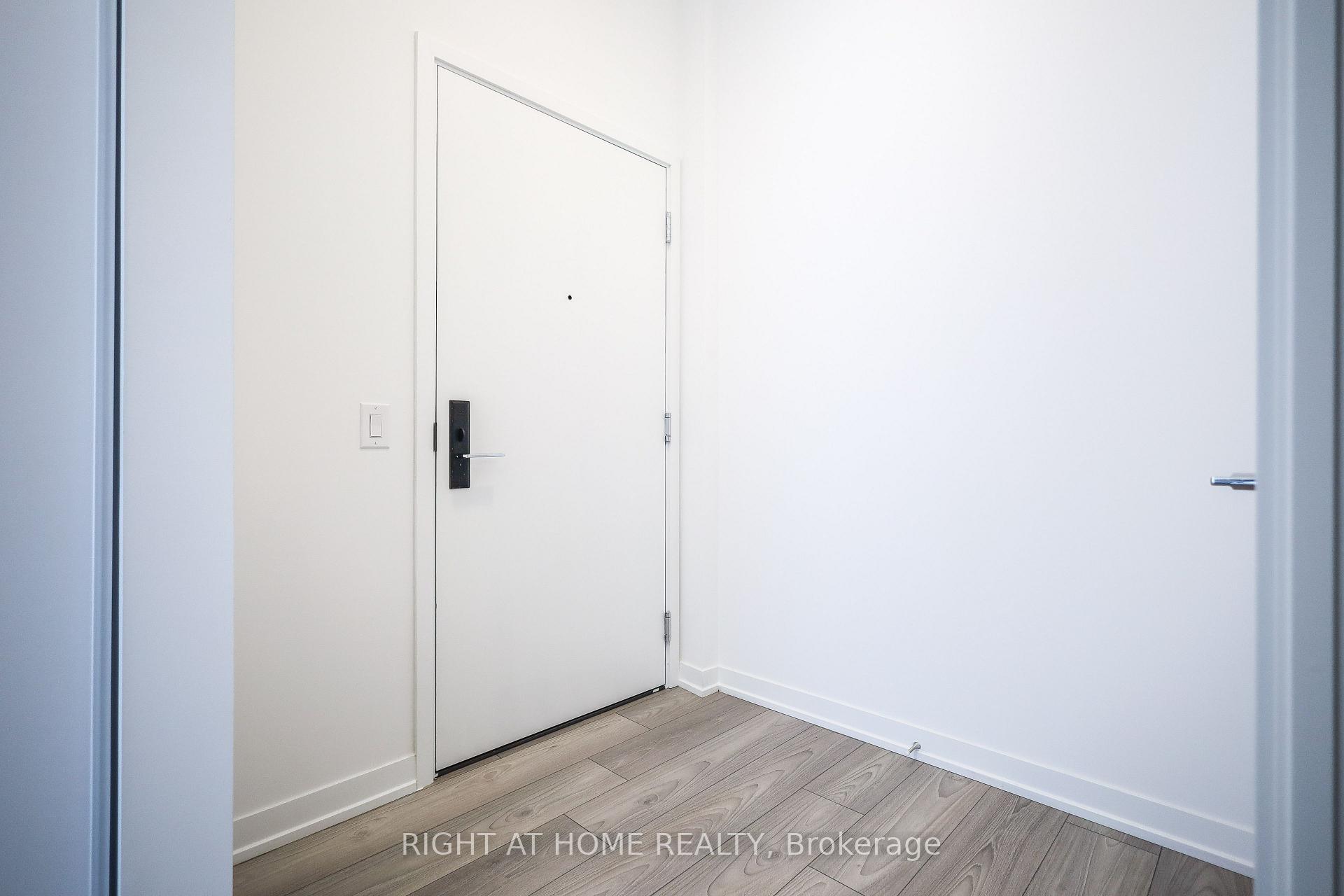 Photo 6 of Unit 704, 285 Dufferin Street, Toronto, South Parkdale — HOMEH