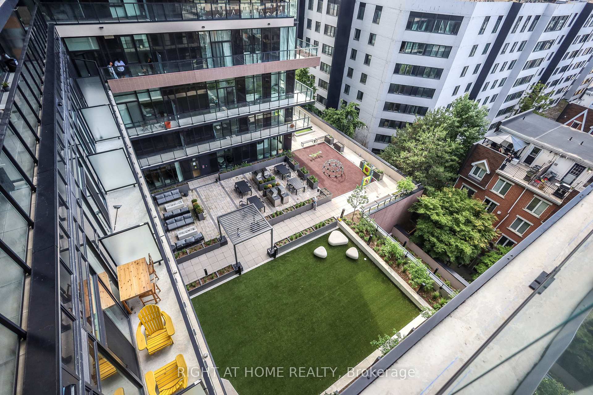 Photo 20 of Unit 704, 285 Dufferin Street, Toronto, South Parkdale — HOMEH