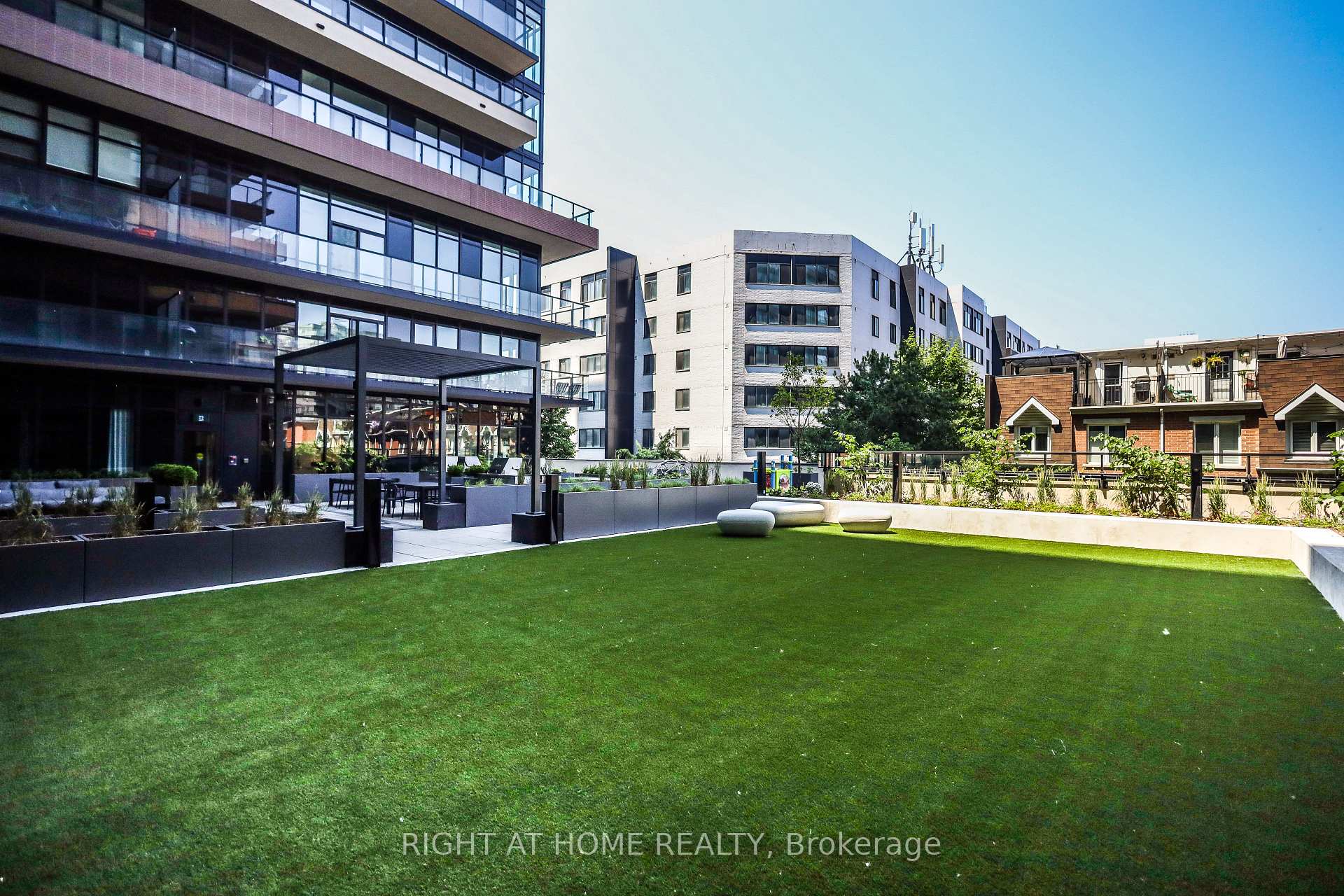 Photo 38 of Unit 704, 285 Dufferin Street, Toronto, South Parkdale — HOMEH
