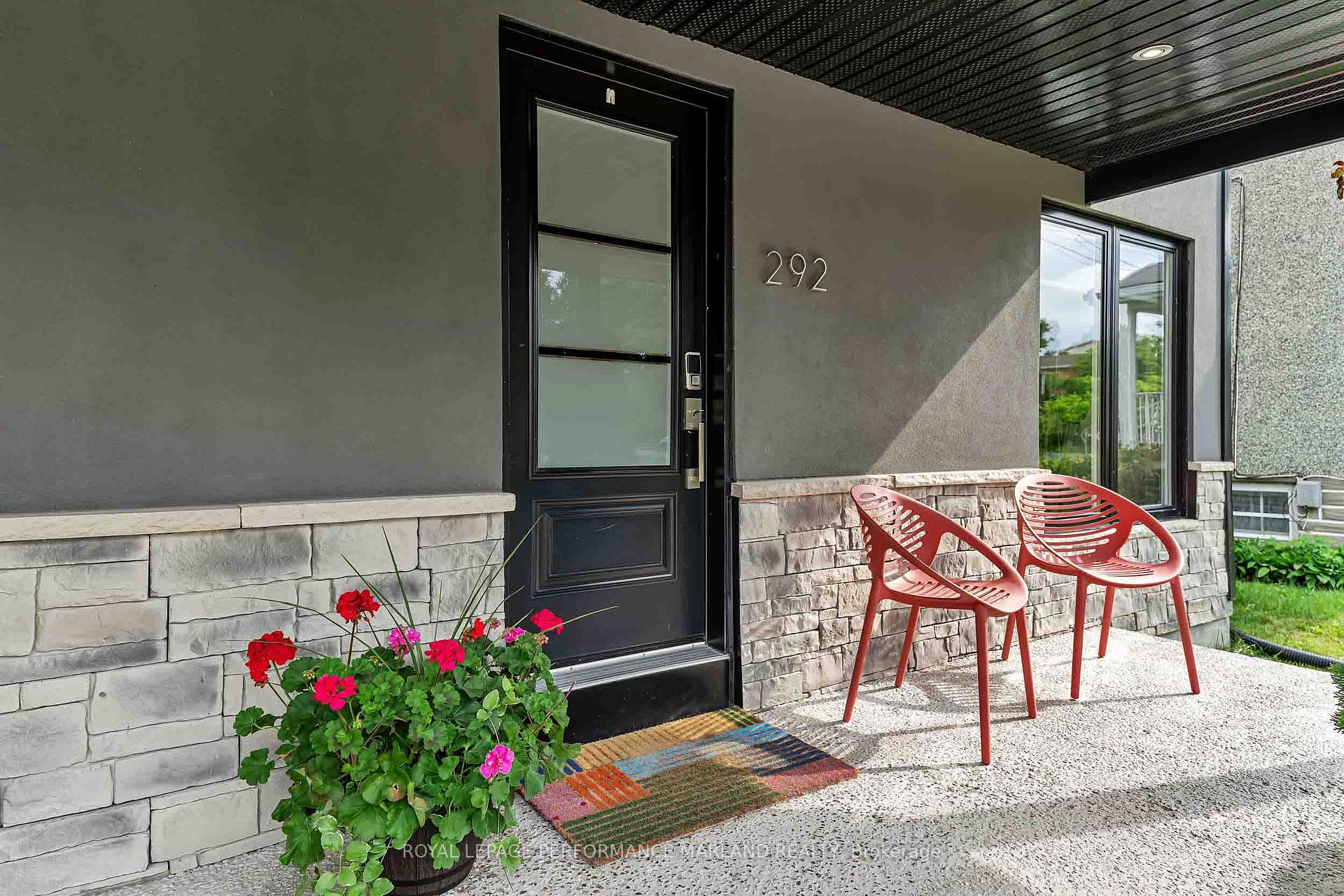 Photo 2 of 292 Currell Avenue, Ottawa, Westboro/Hampton Park — HOMEH