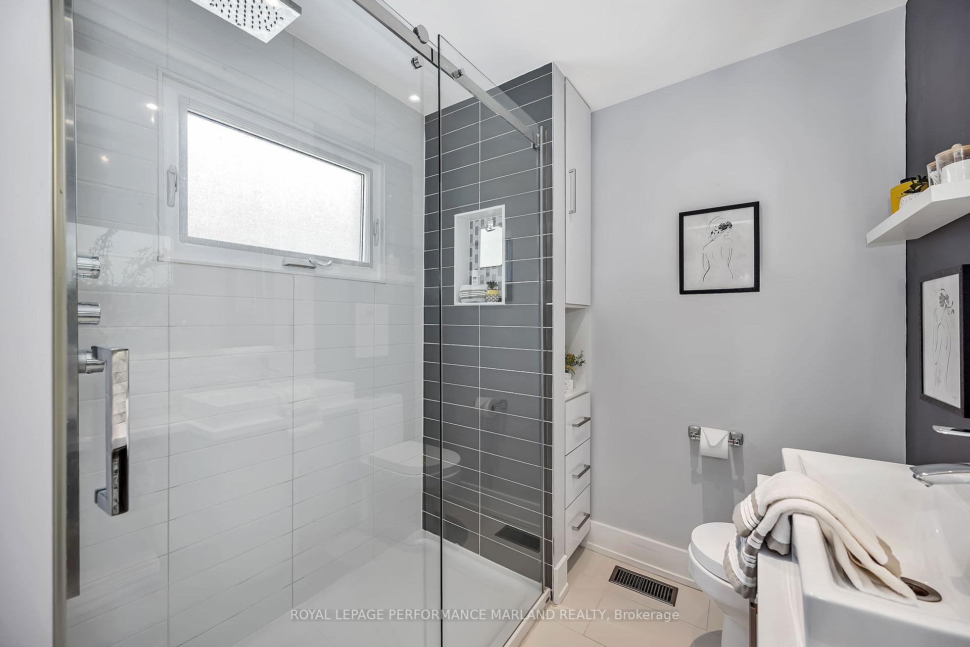 Photo 23 of 292 Currell Avenue, Ottawa, Westboro/Hampton Park — HOMEH