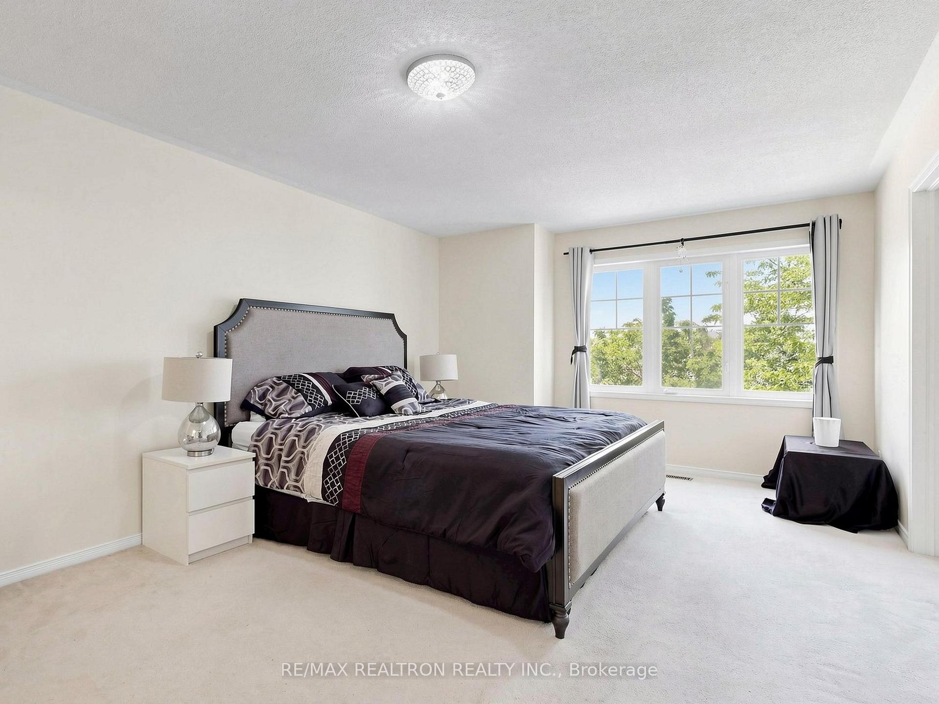 Photo 23 of 125 Silverwood Circle, Ajax, Central East — HOMEH
