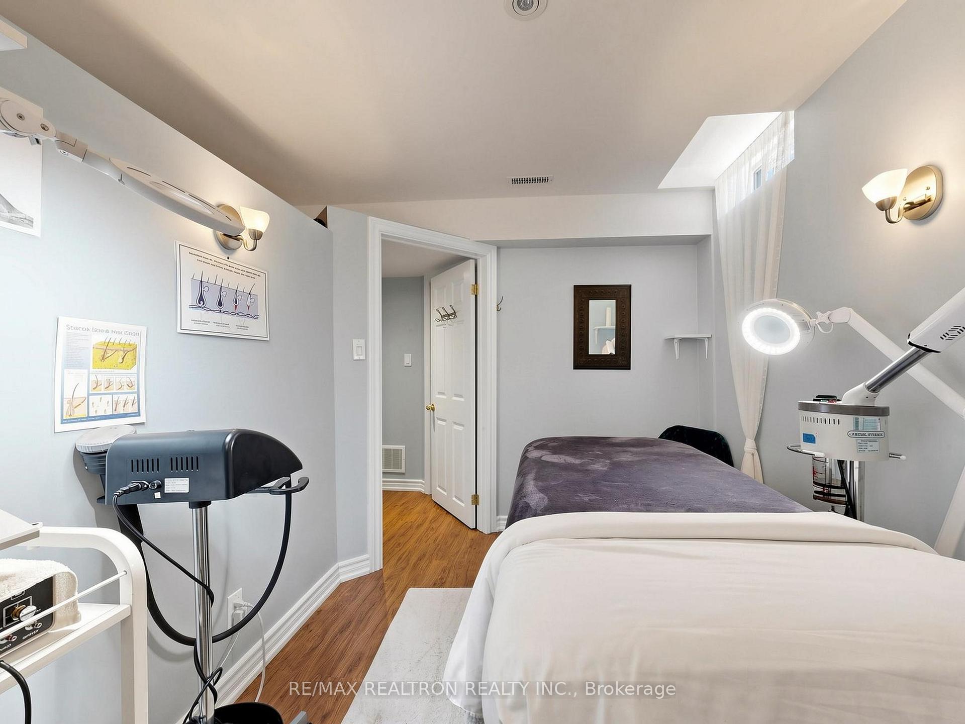 Photo 36 of 125 Silverwood Circle, Ajax, Central East — HOMEH