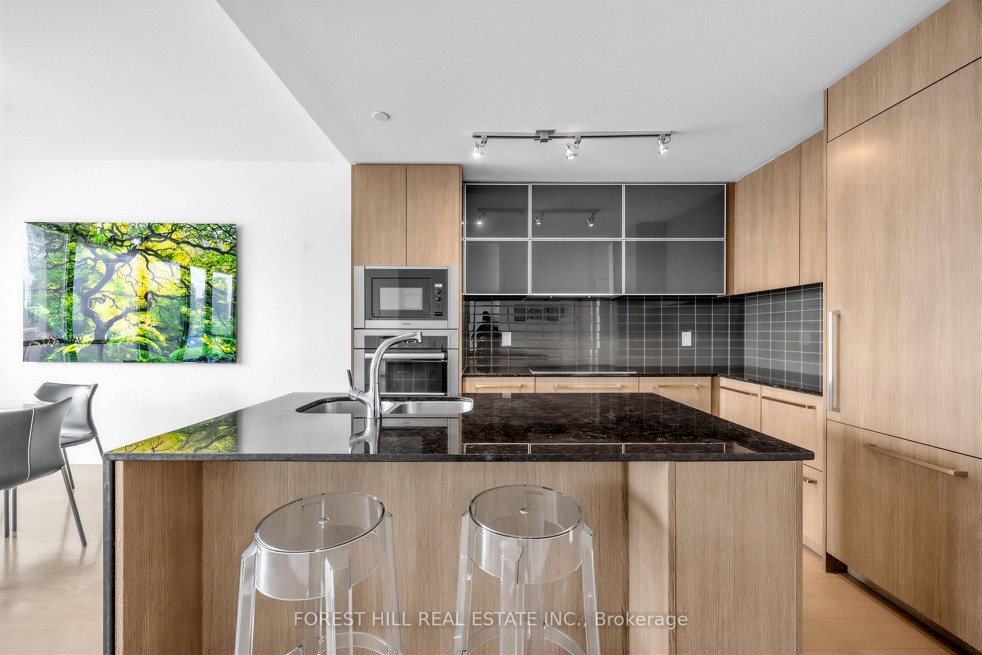 Photo 5 of Unit 1101, 170 Avenue Road, Toronto, The Annex — HOMEH