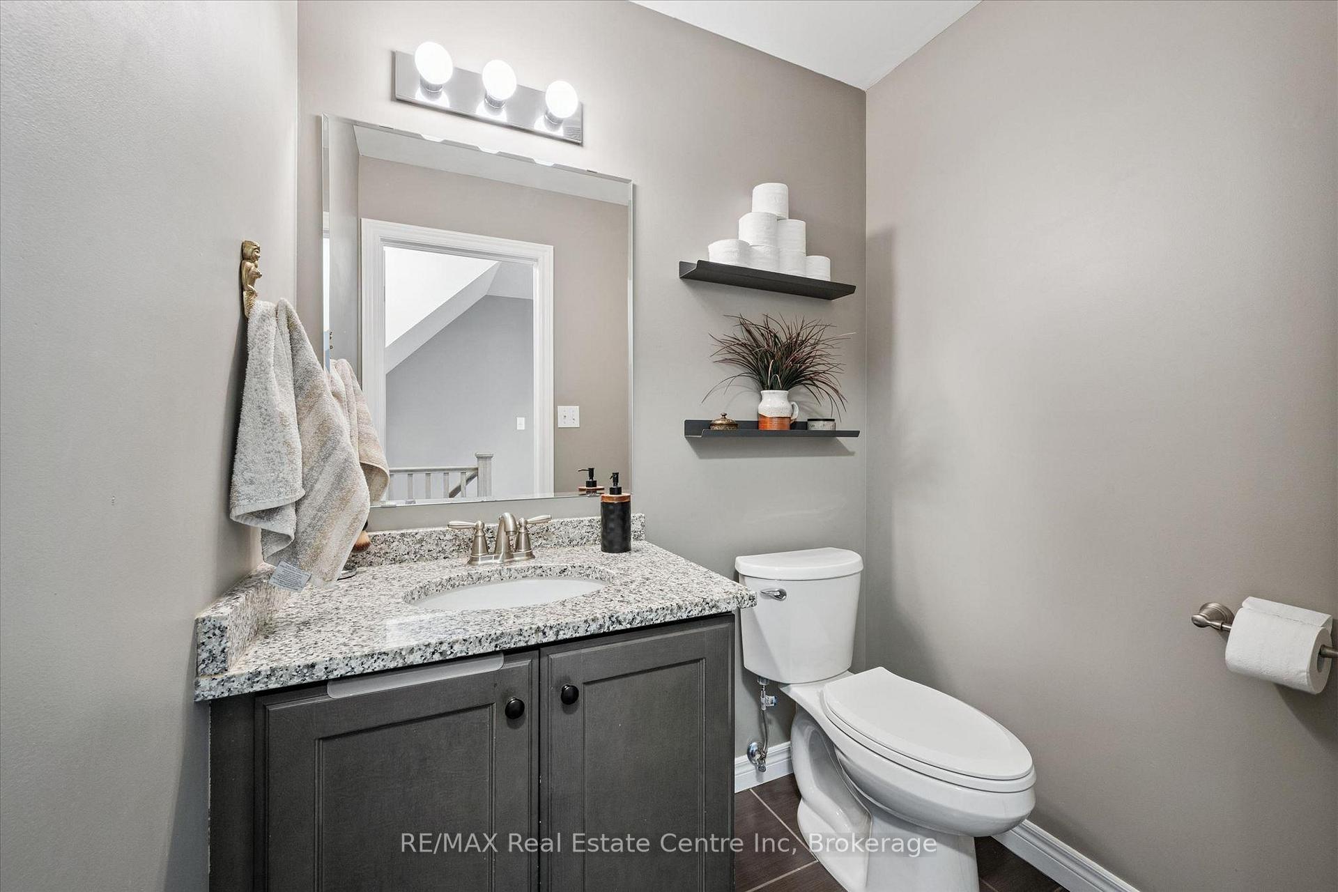 Photo 10 of Unit A, 634 Woodlawn Road, Guelph, Victoria North — HOMEH