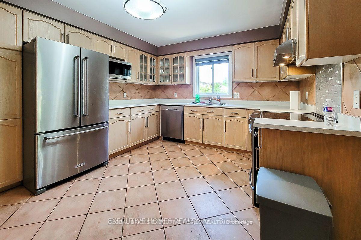 Photo 14 of 42 Richmond Crescent, Hamilton, Winona Park — HOMEH