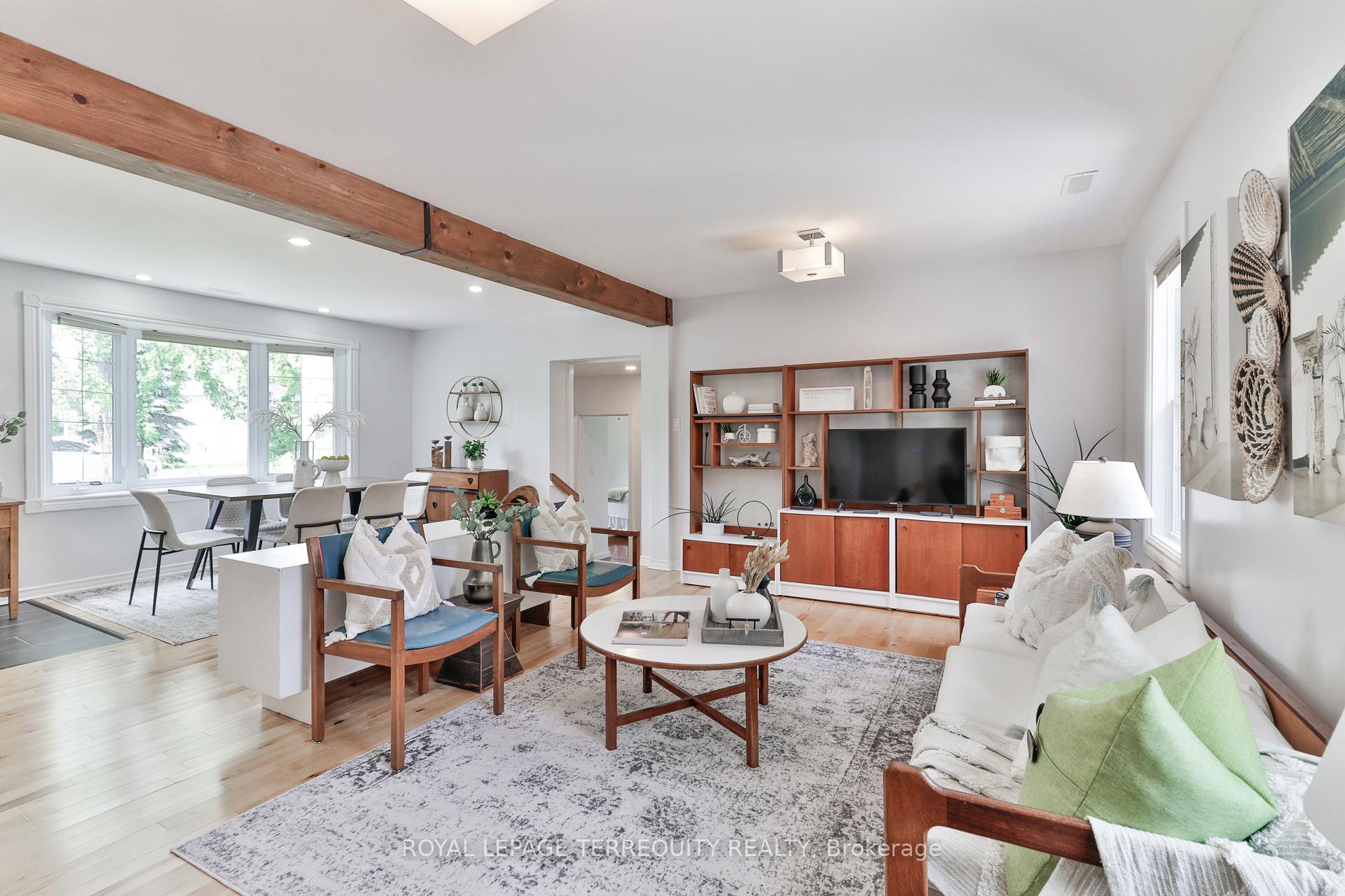 Photo 12 of 939 Corner Avenue, Innisfil, Lefroy — HOMEH
