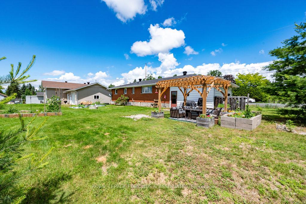 Photo 5 of 140 Mud Lake Road, Pembroke, Pembroke — HOMEH