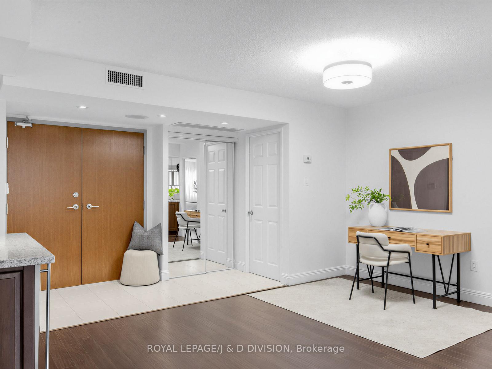 Photo 13 of Unit 304, 71 Charles Street E, Toronto, Church-Yonge Corridor — HOMEH