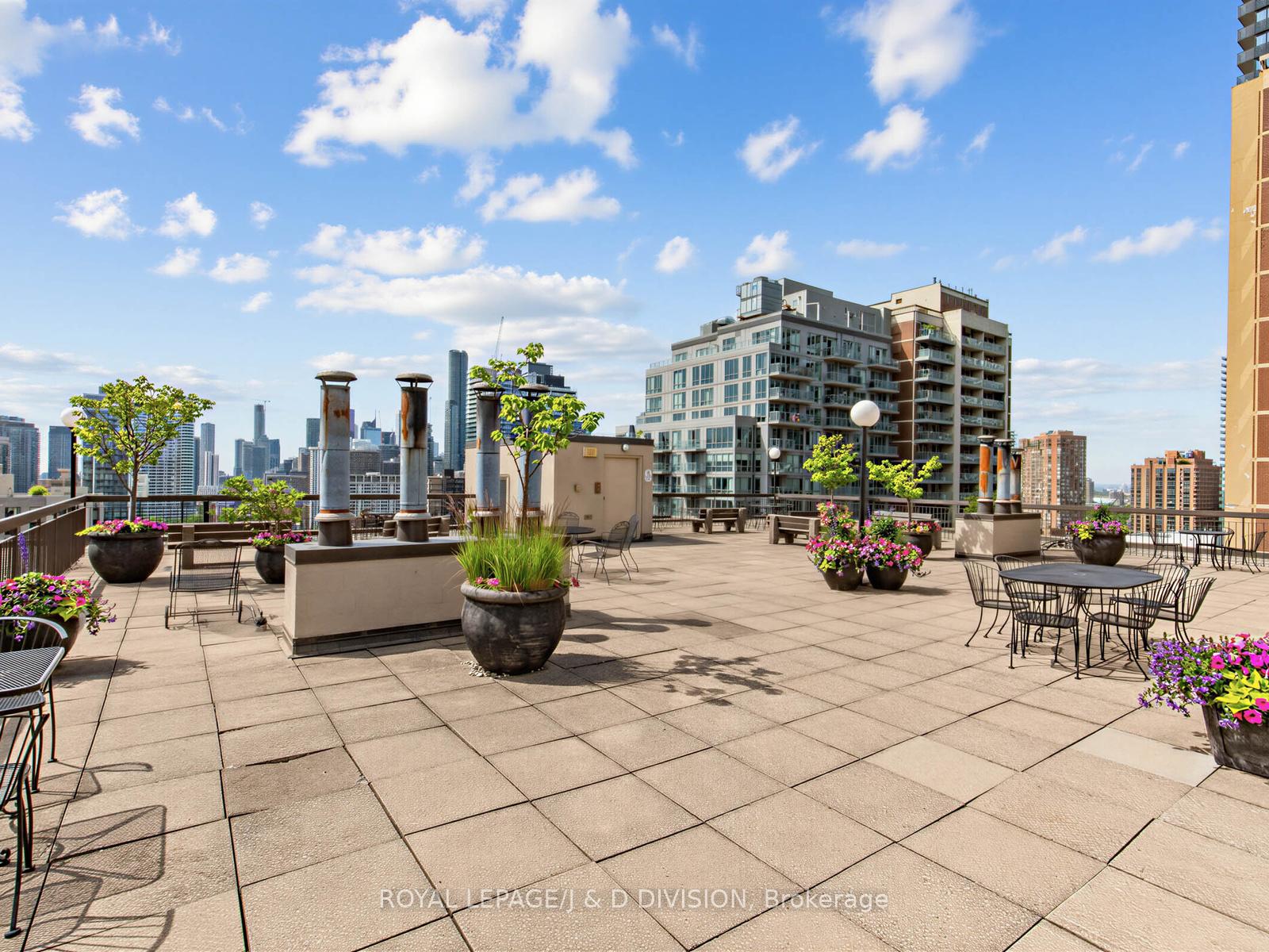 Photo 23 of Unit 304, 71 Charles Street E, Toronto, Church-Yonge Corridor — HOMEH