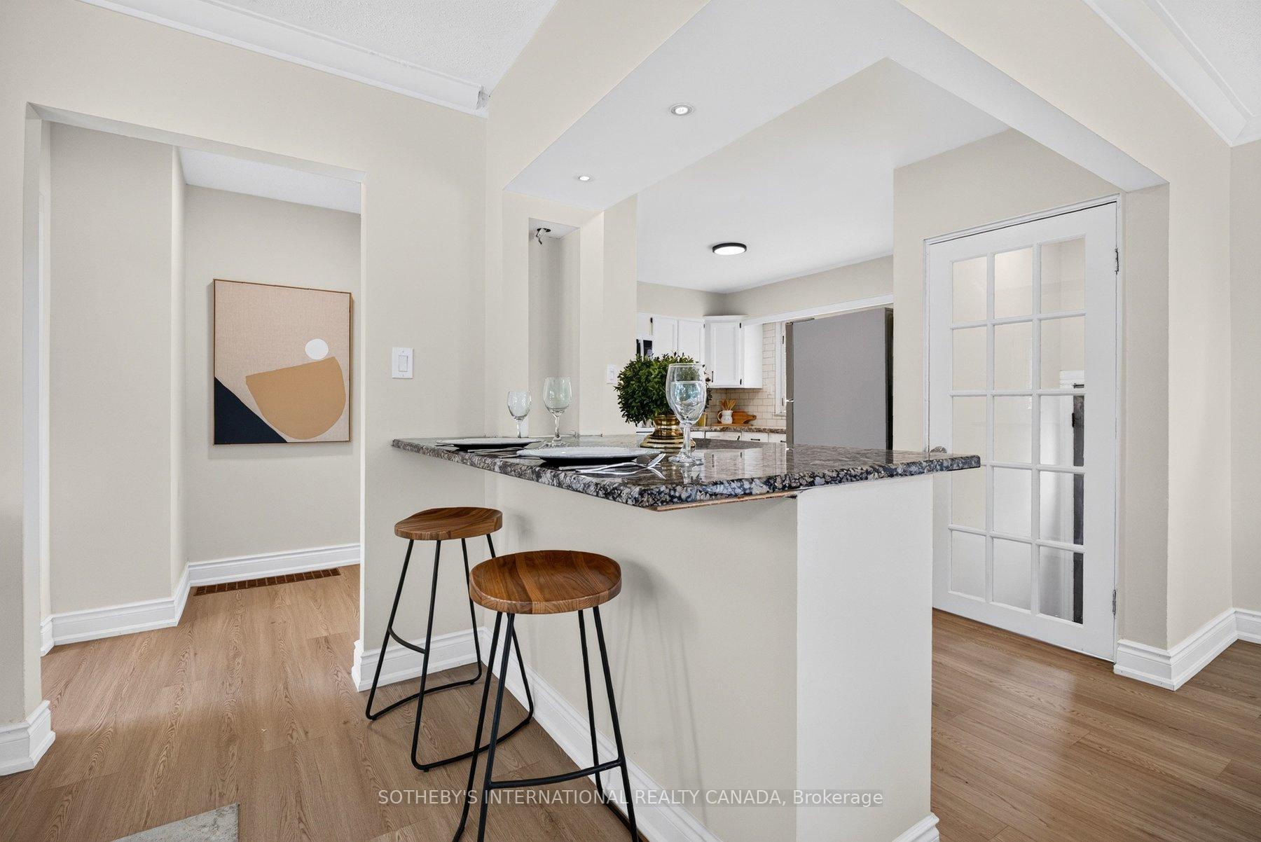Photo 6 of 2265 Prospect Street, Burlington, Brant — HOMEH