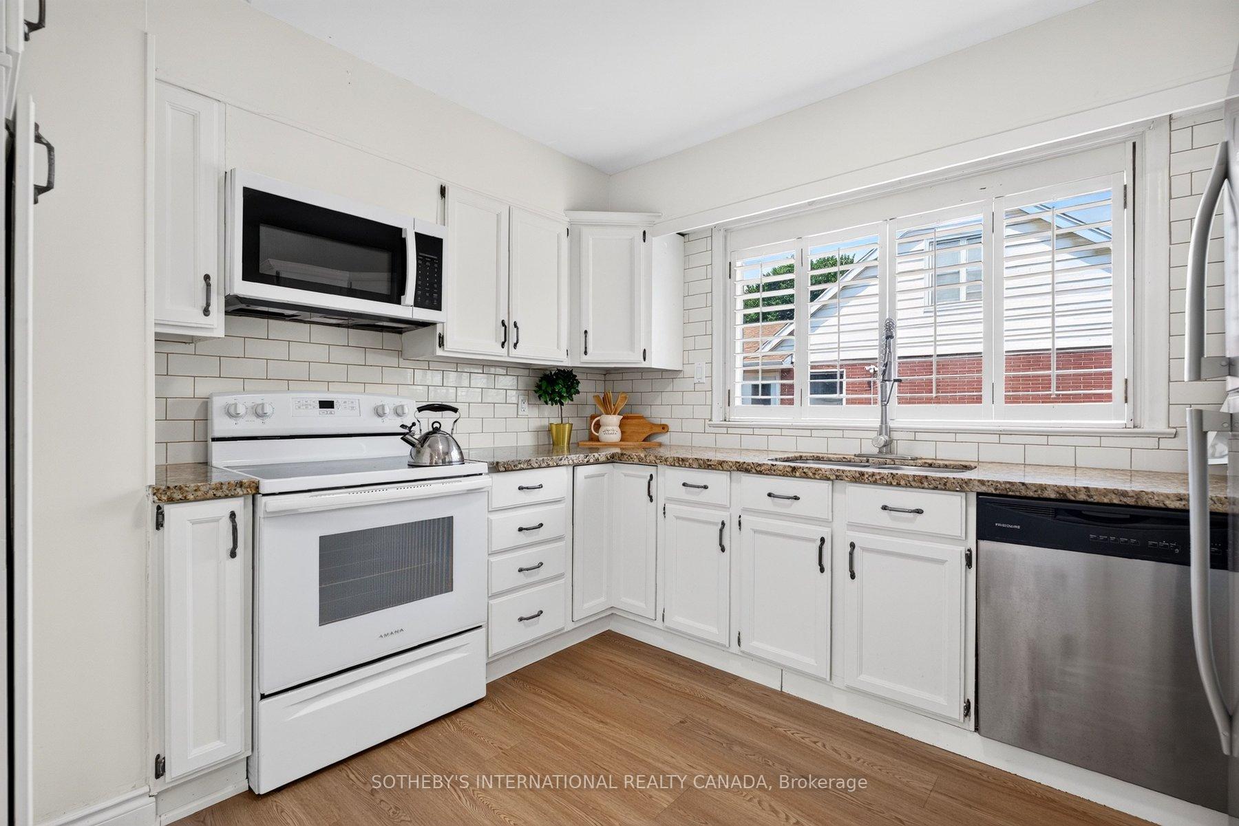 Photo 8 of 2265 Prospect Street, Burlington, Brant — HOMEH
