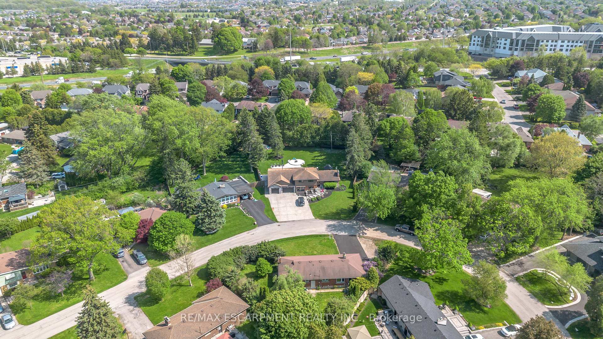 Photo 46 of 626 Iroquois Avenue, Hamilton, Ancaster — HOMEH
