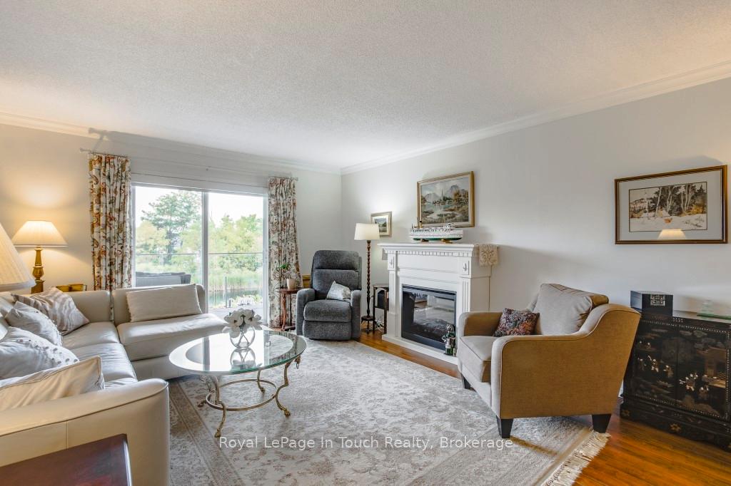 Photo 10 of 839 Sarah Boulevard, Midland — HOMEH