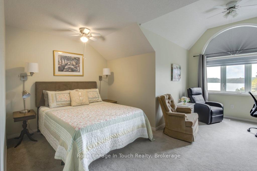 Photo 12 of 839 Sarah Boulevard, Midland — HOMEH
