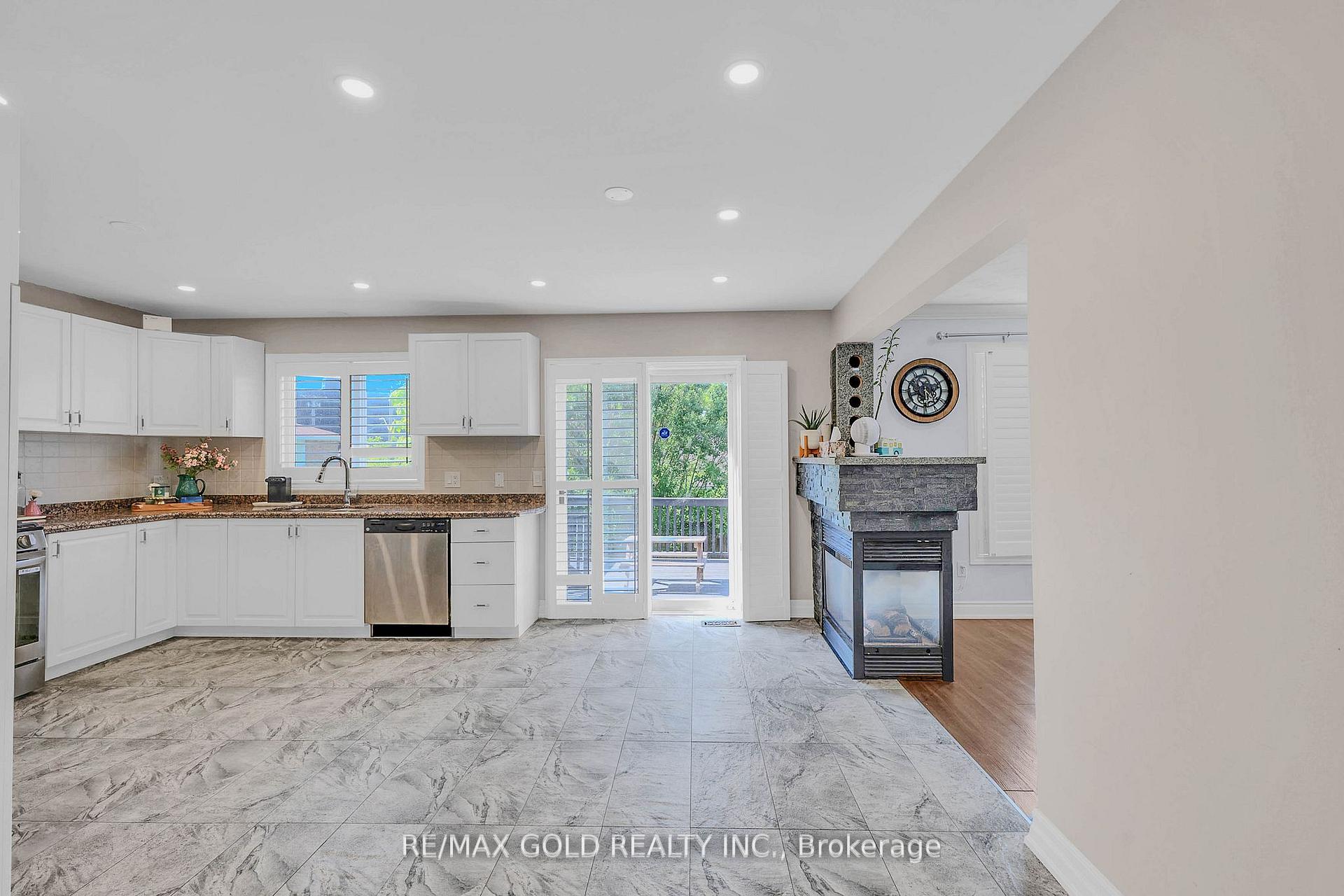 Photo 13 of 3 Haskins Court, Hamilton, Red Hill — HOMEH