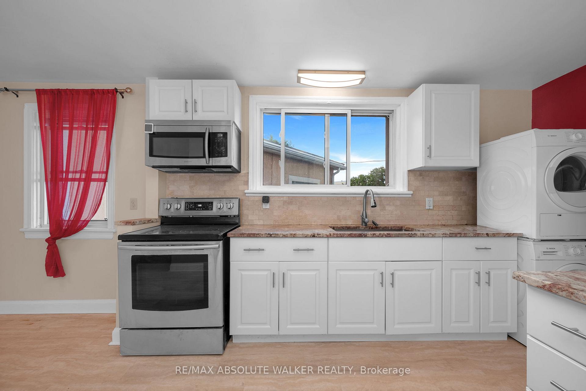 Photo 11 of Unit 3, 131 Dagmar Avenue, Ottawa, Vanier — HOMEH