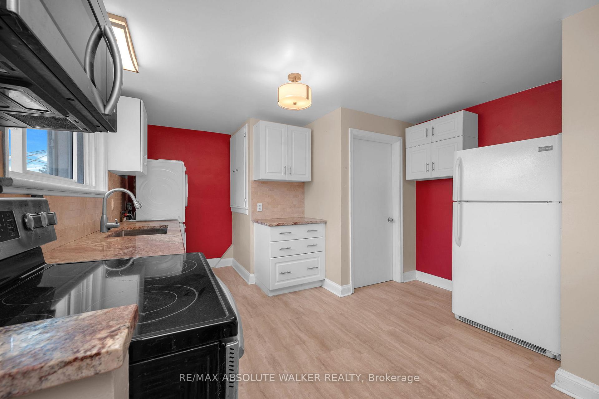 Photo 12 of Unit 3, 131 Dagmar Avenue, Ottawa, Vanier — HOMEH