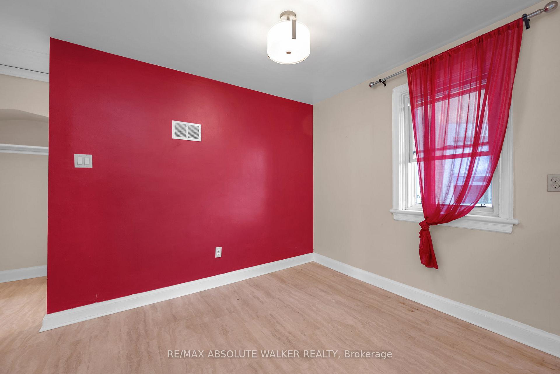 Photo 18 of Unit 3, 131 Dagmar Avenue, Ottawa, Vanier — HOMEH