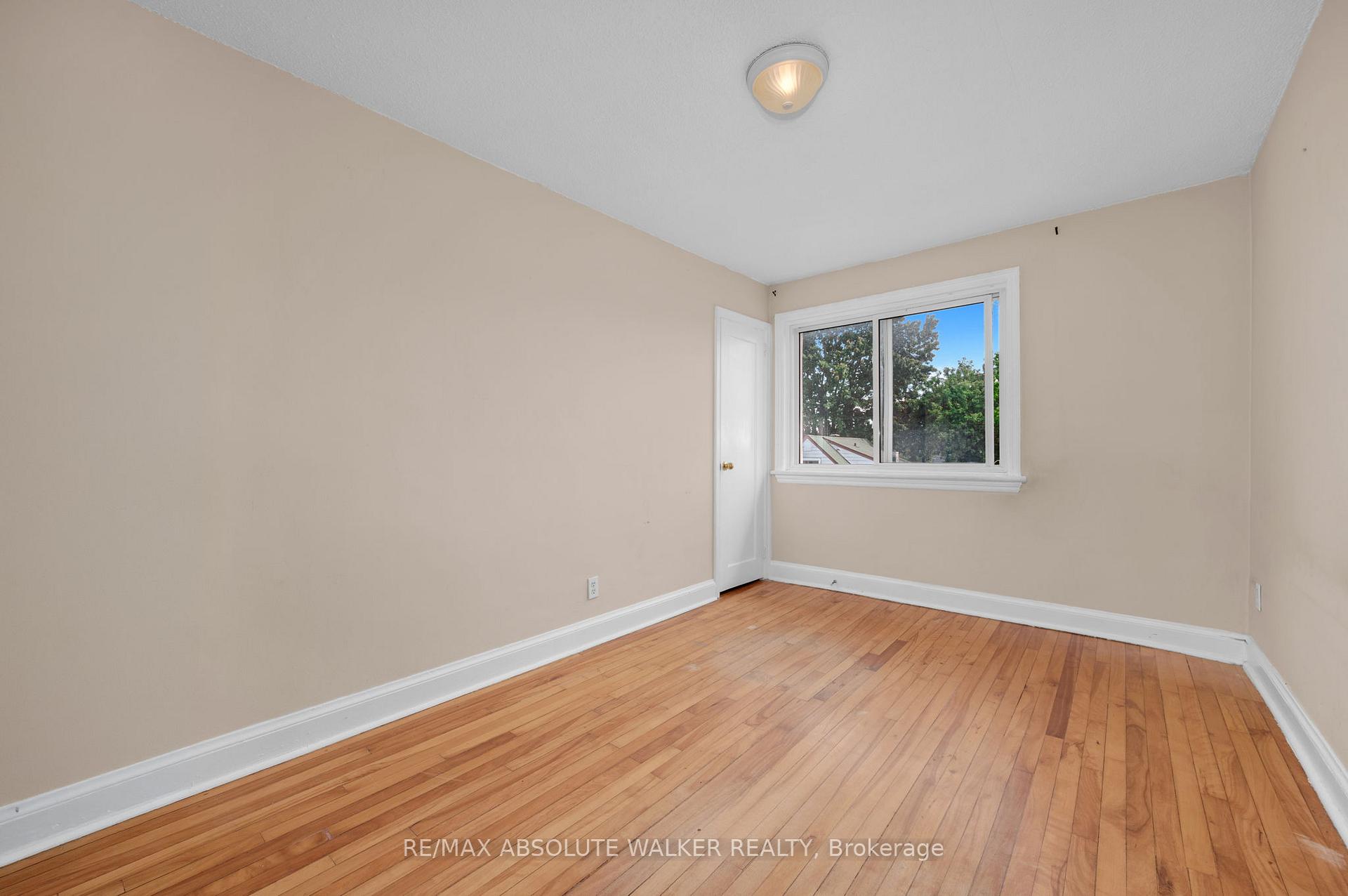 Photo 22 of Unit 3, 131 Dagmar Avenue, Ottawa, Vanier — HOMEH