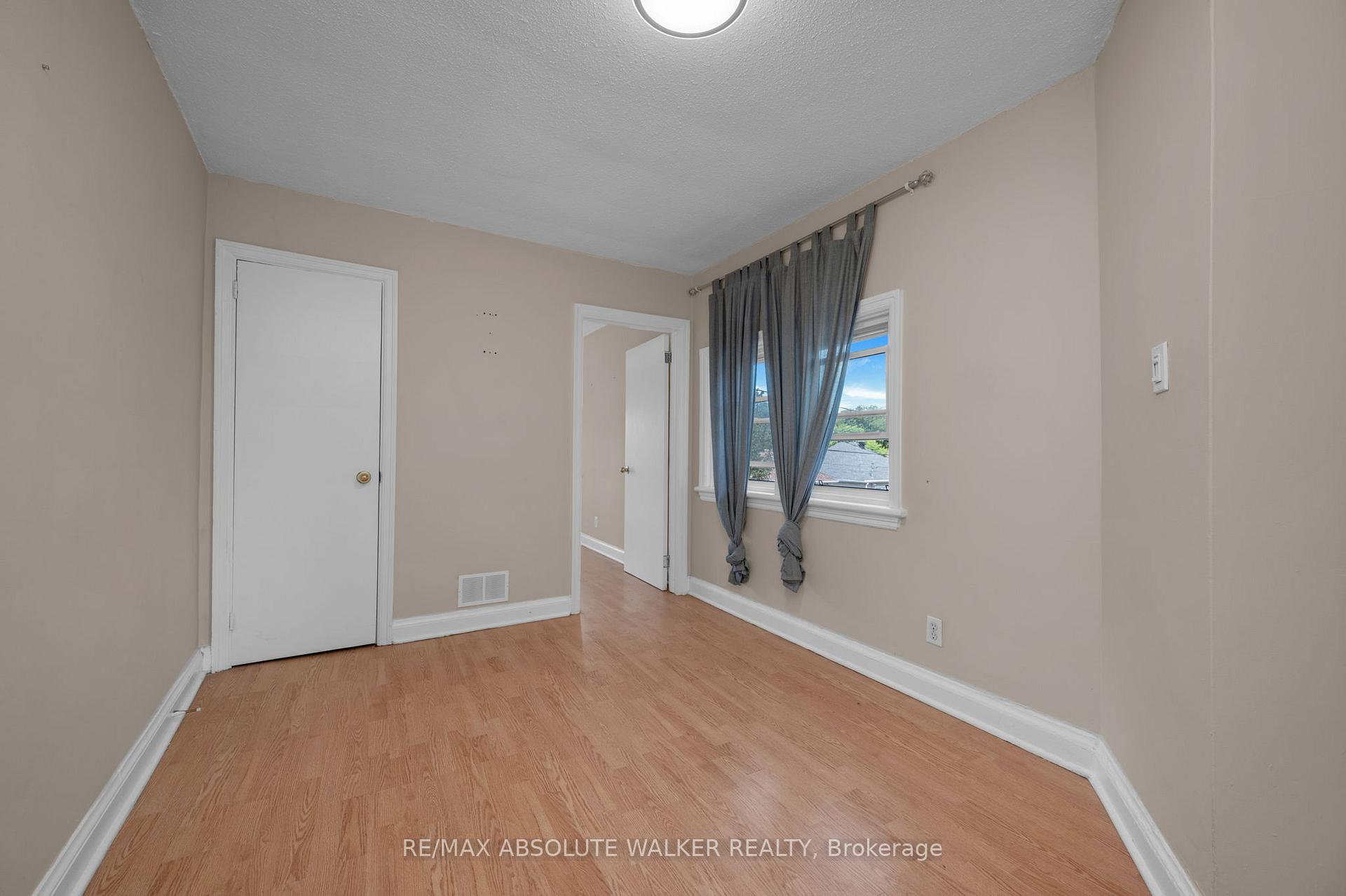Photo 24 of Unit 3, 131 Dagmar Avenue, Ottawa, Vanier — HOMEH