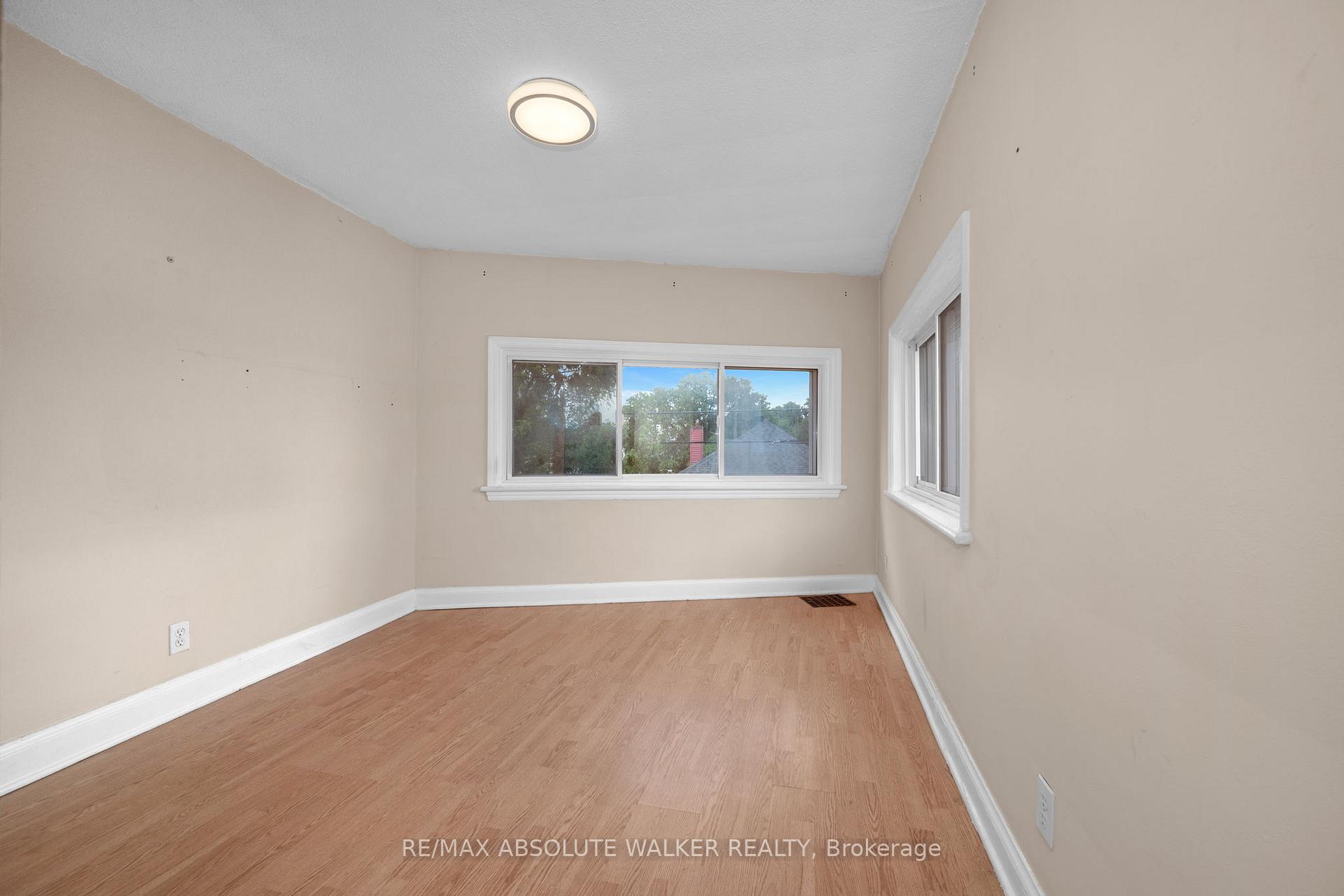 Photo 27 of Unit 3, 131 Dagmar Avenue, Ottawa, Vanier — HOMEH