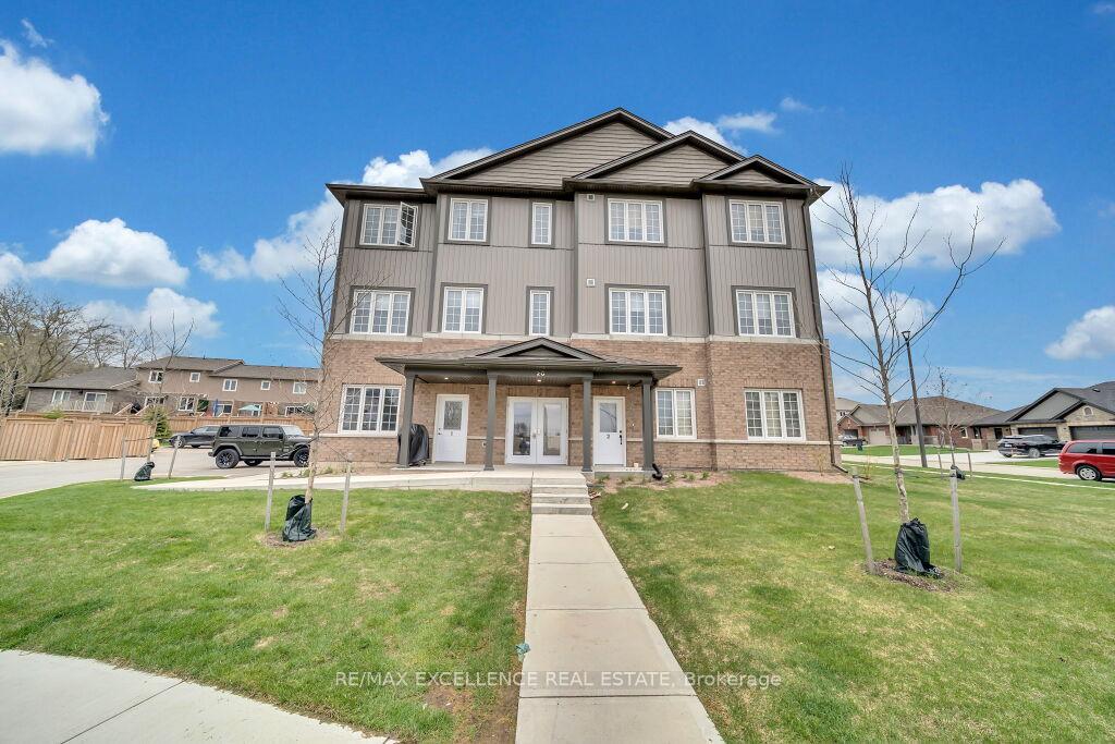 Photo 1 of Unit 3, 20 Murray Court, Perth East, Milverton — HOMEH