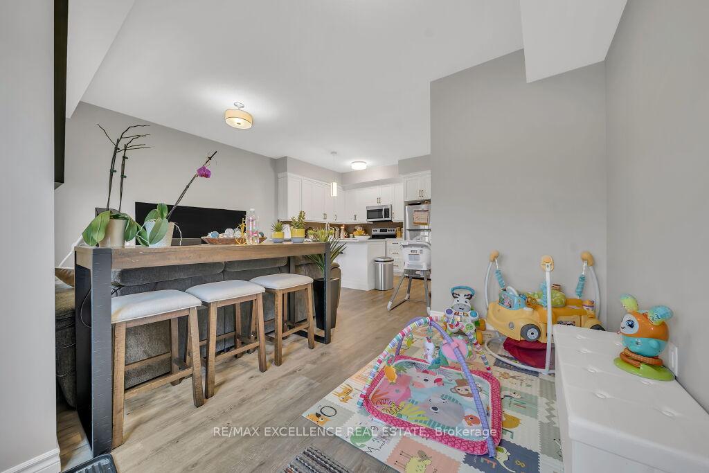 Photo 3 of Unit 3, 20 Murray Court, Perth East, Milverton — HOMEH