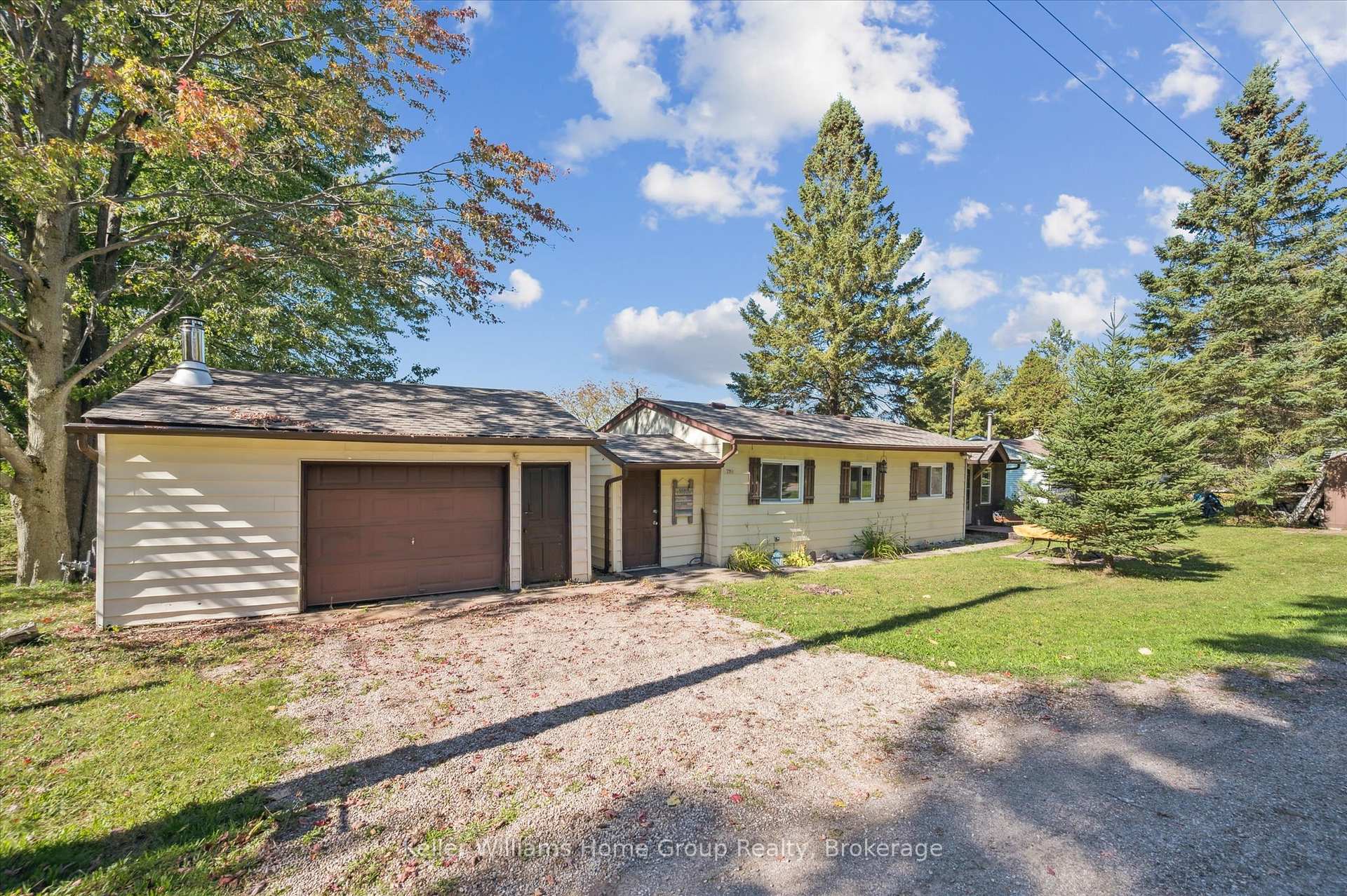 Photo 7 of 739 Seventh Street, Centre Wellington, Belwood — HOMEH