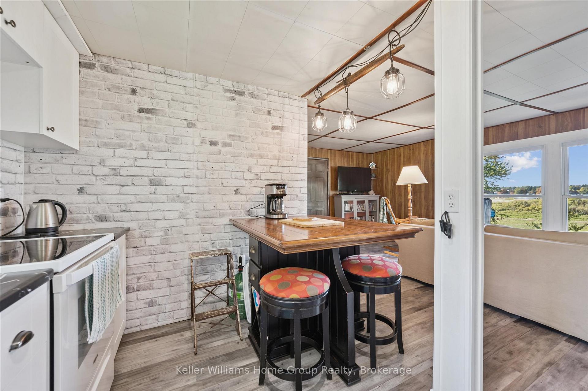 Photo 16 of 739 Seventh Street, Centre Wellington, Belwood — HOMEH