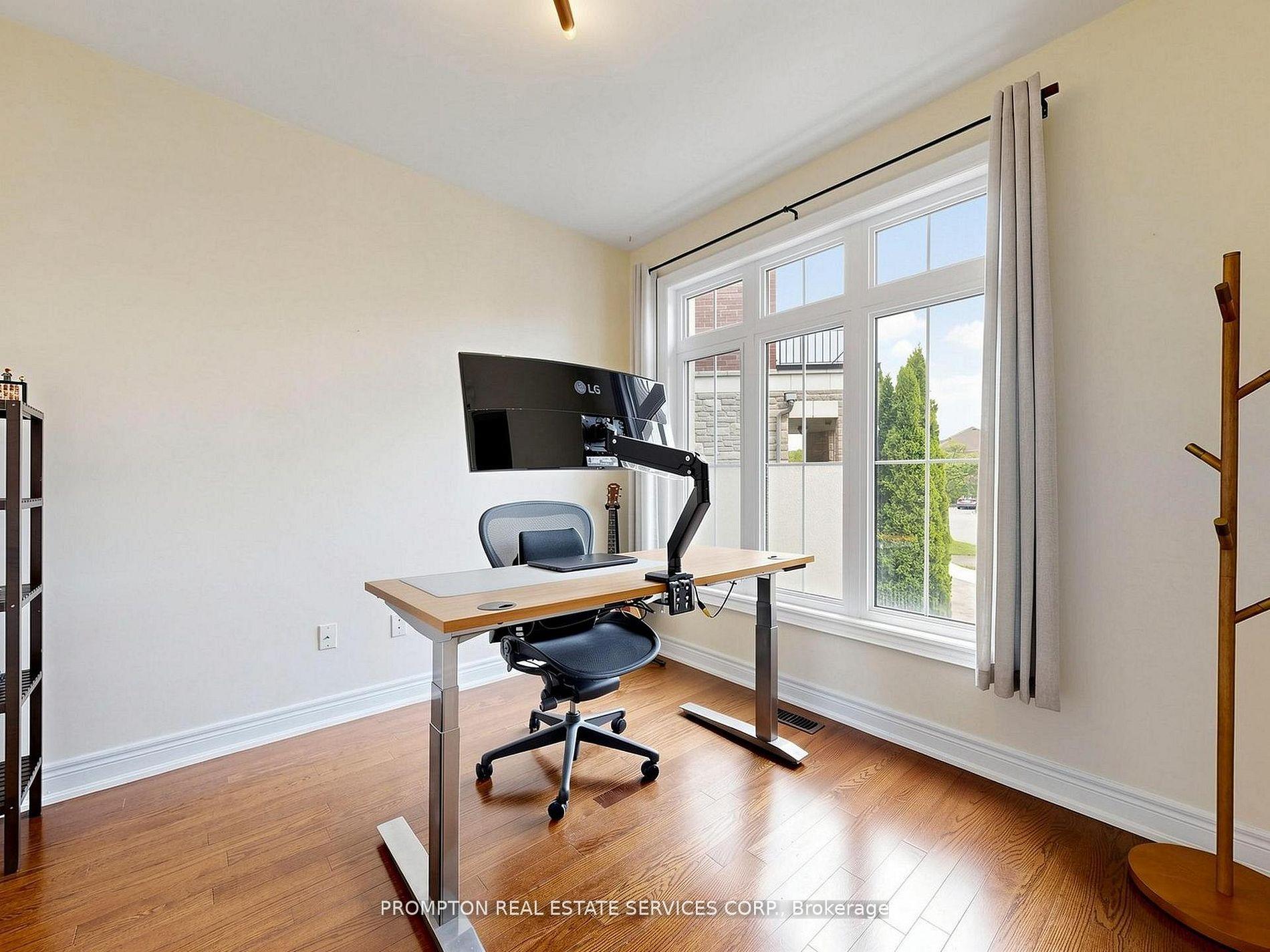 Photo 5 of 29 Beebe Crescent, Markham, Wismer — HOMEH