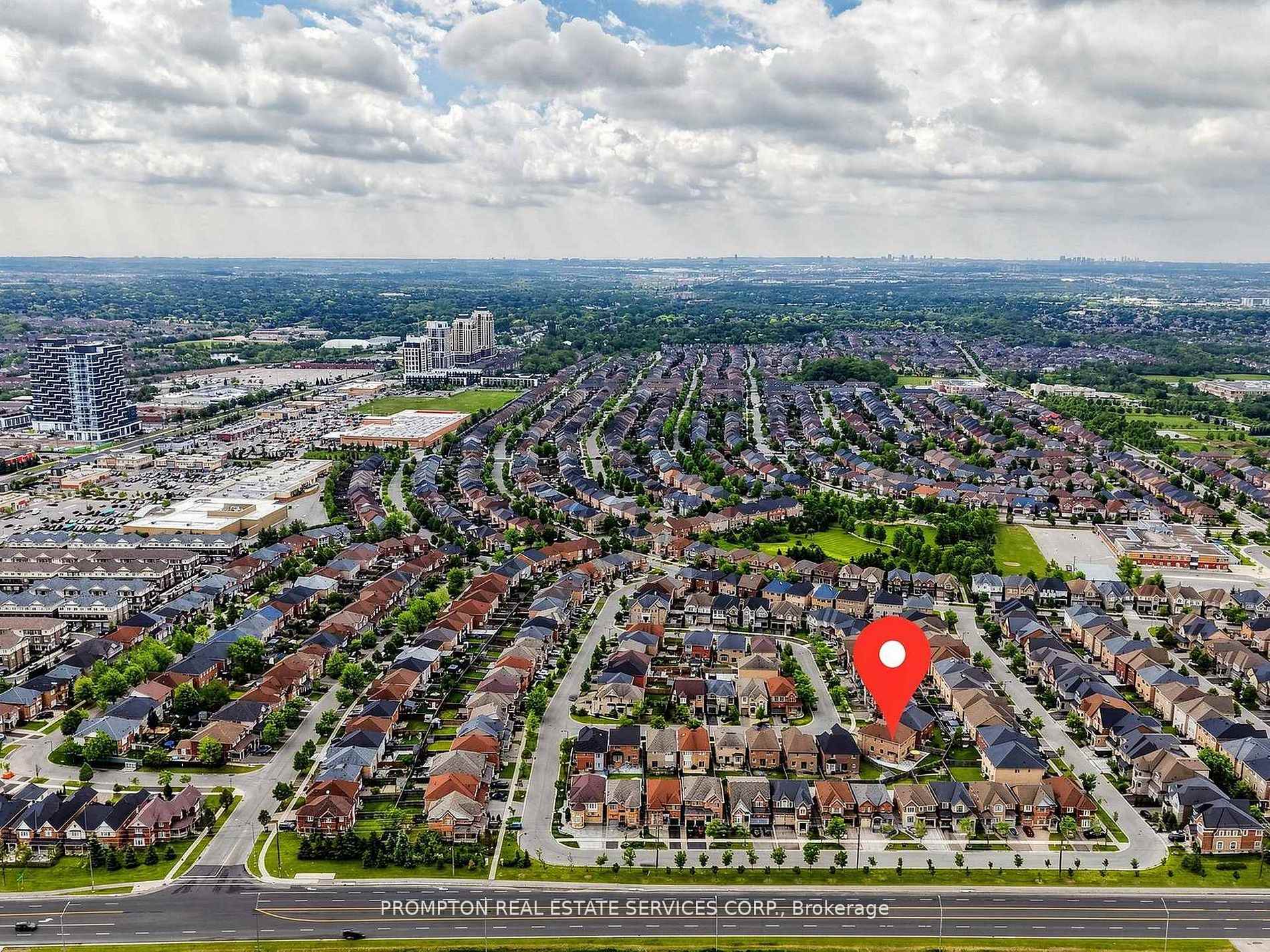 Photo 37 of 29 Beebe Crescent, Markham, Wismer — HOMEH