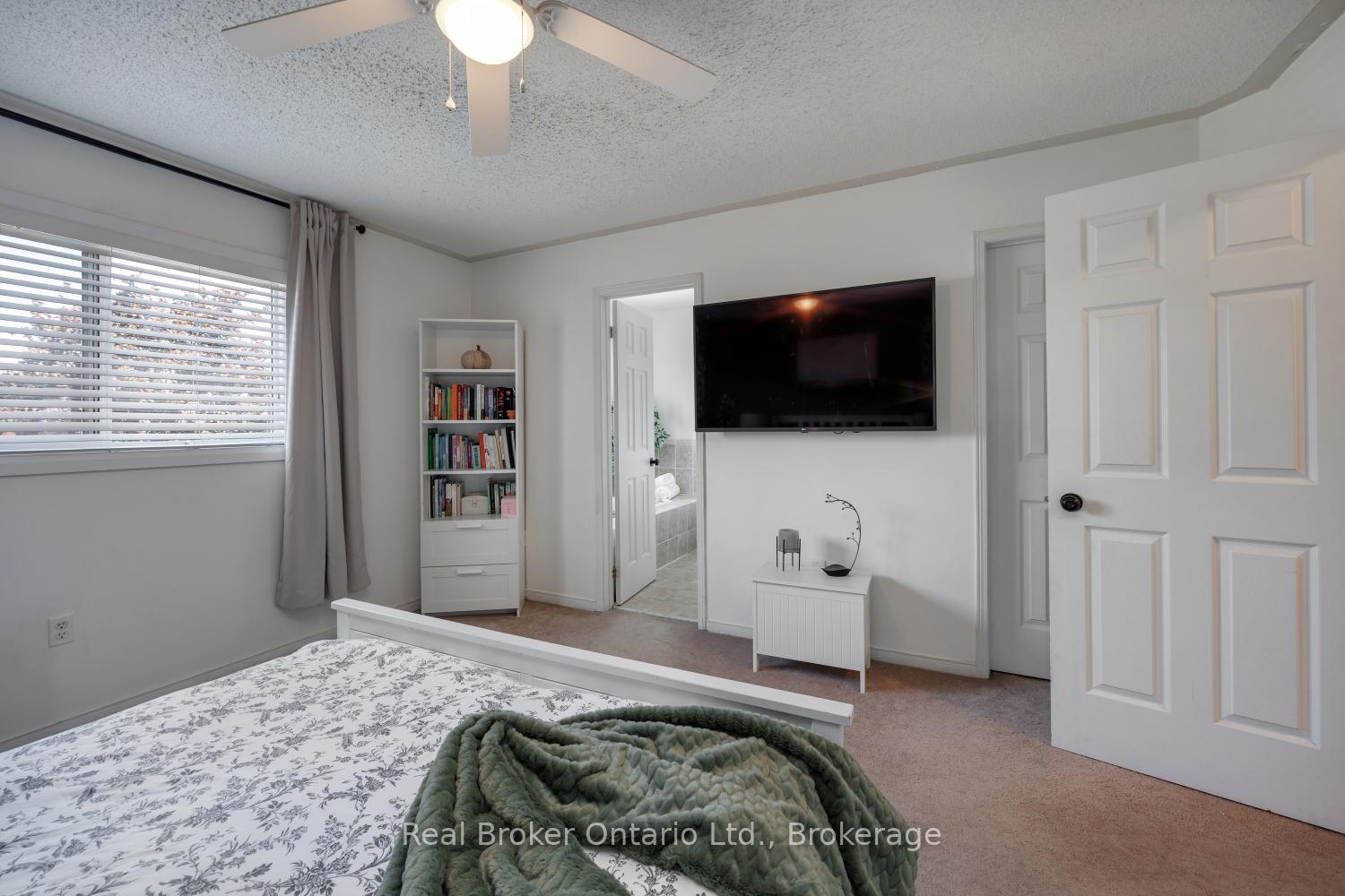 Photo 22 of 9 Candlebrook Drive, Whitby, Pringle Creek — HOMEH