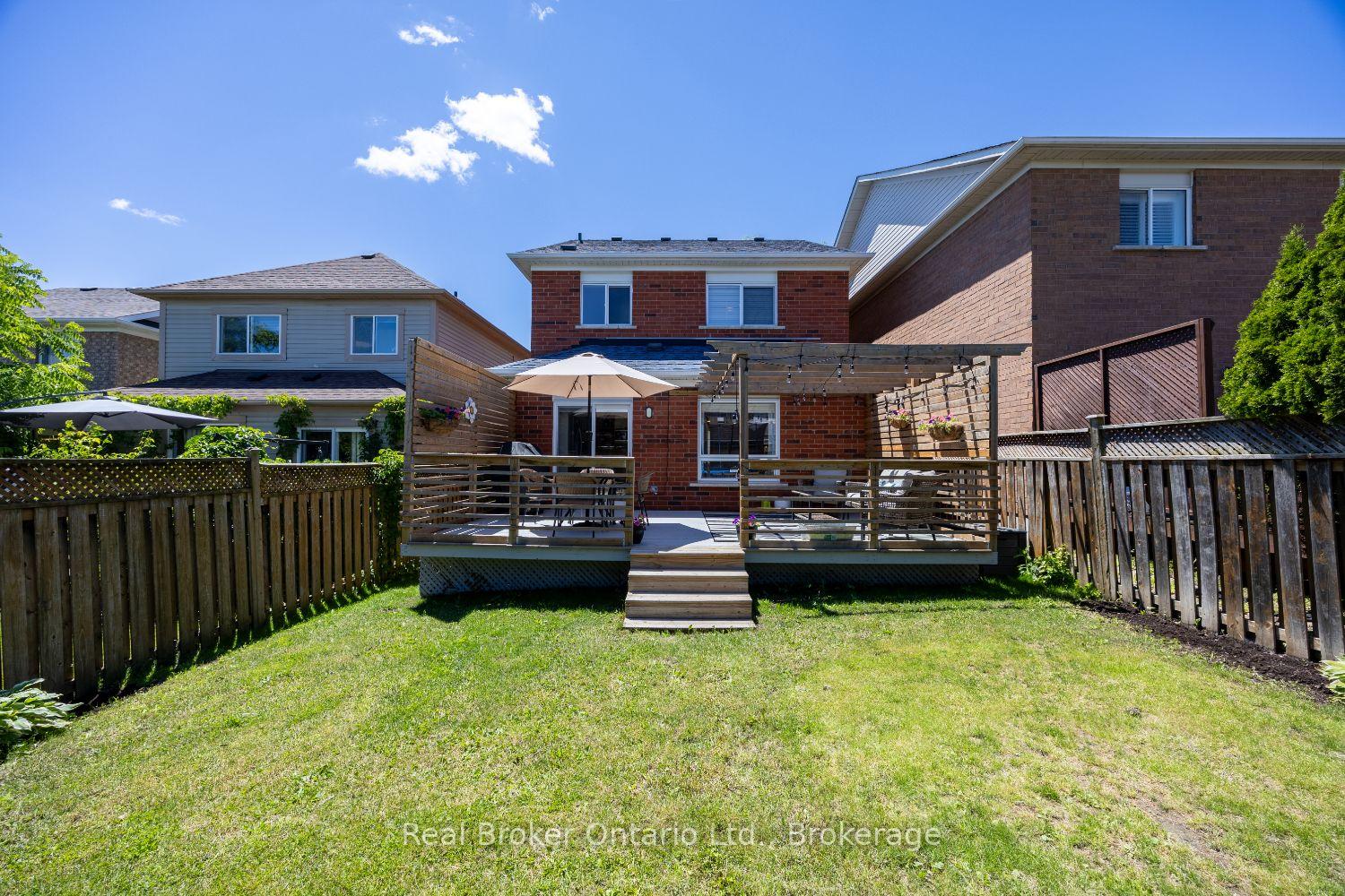 Photo 34 of 9 Candlebrook Drive, Whitby, Pringle Creek — HOMEH