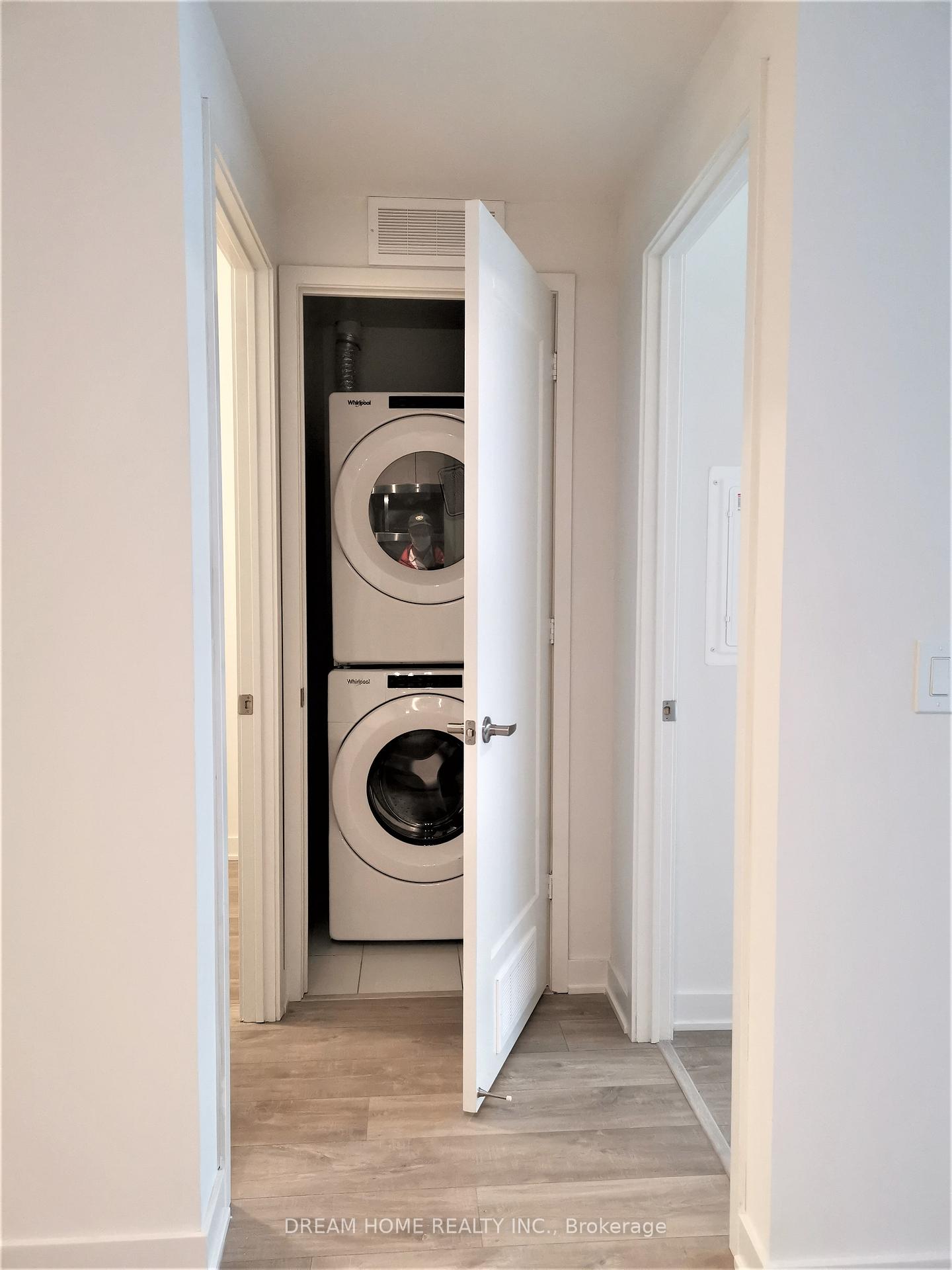 Photo 8 of Unit 632, 60 Princess Street, Toronto, Waterfront Communities — HOMEH