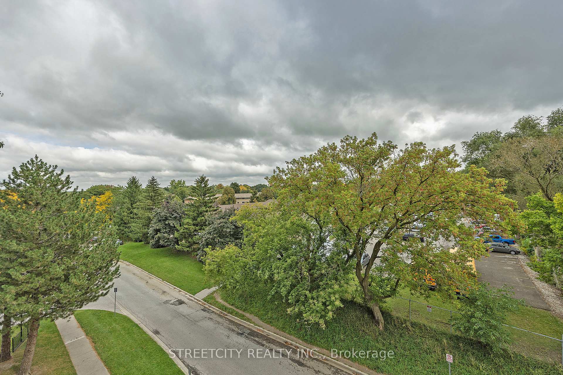 Photo 34 of Unit 701, 986 Huron Street, London, East A — HOMEH