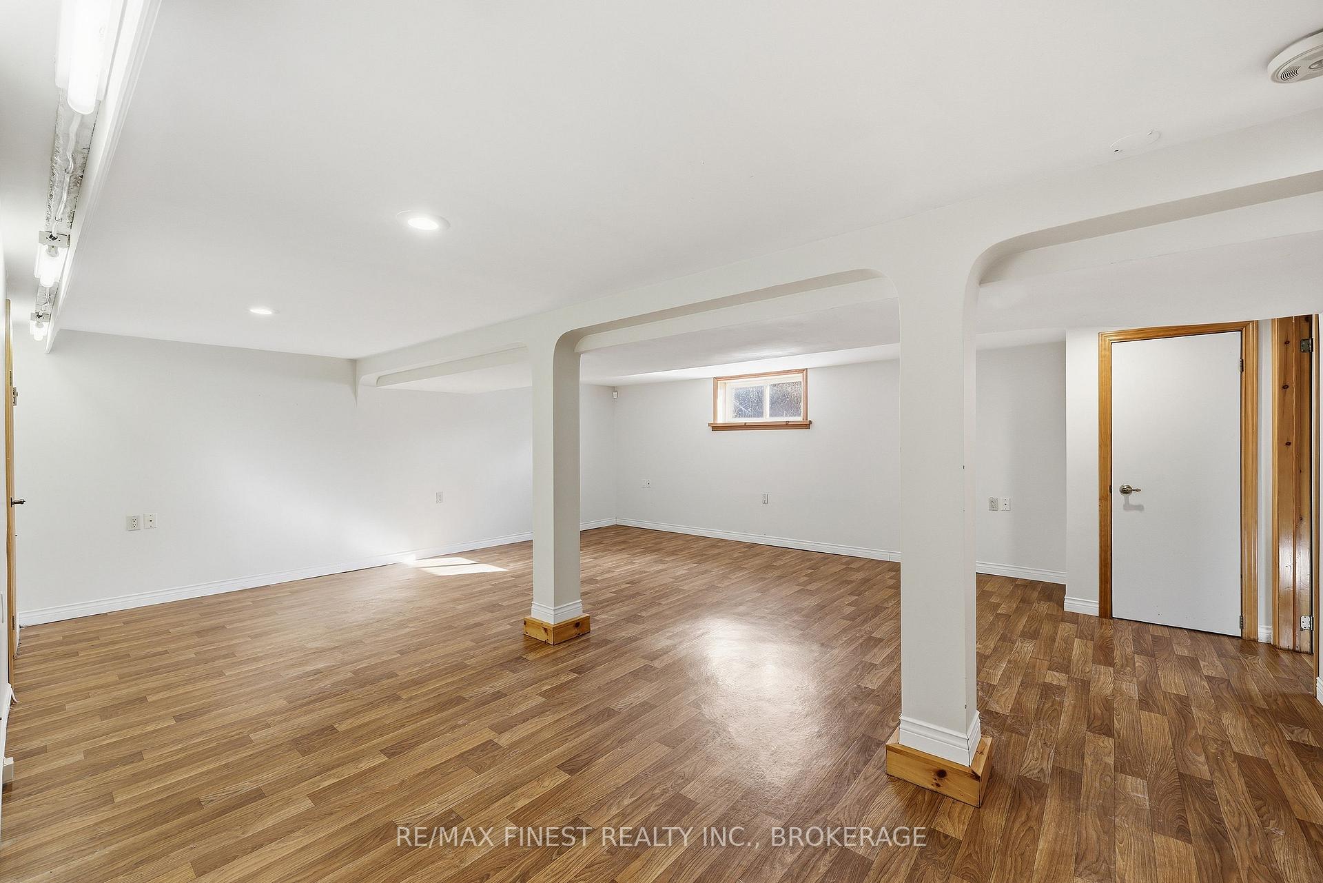 Photo 17 of 39 Lennox Street, Kingston, City SouthWest — HOMEH