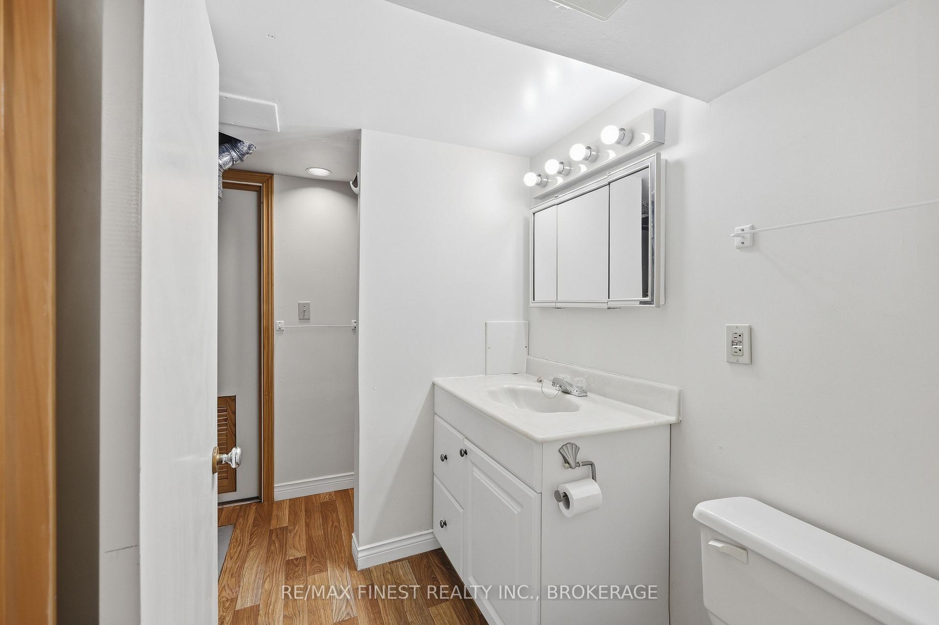 Photo 23 of 39 Lennox Street, Kingston, City SouthWest — HOMEH