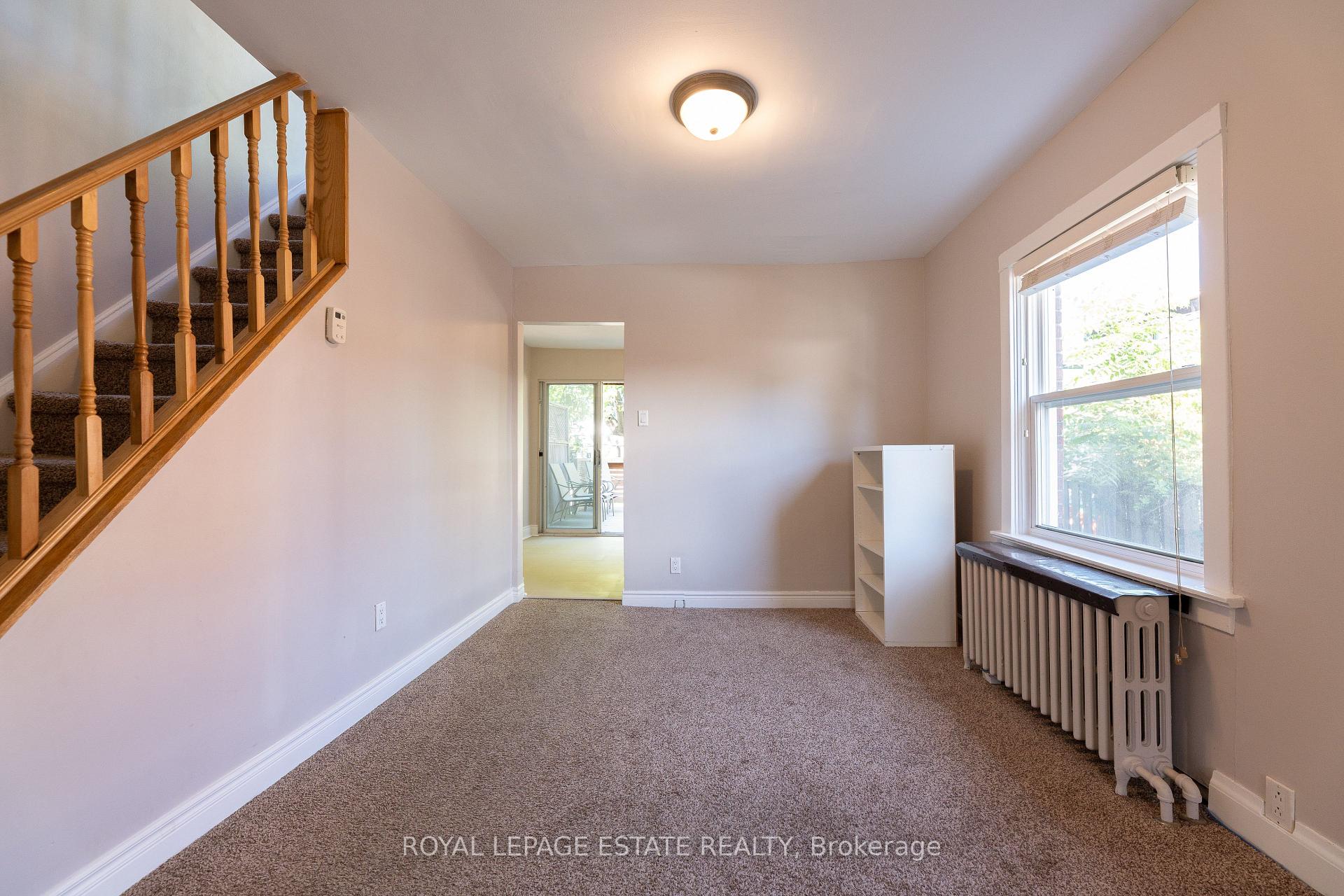 Photo 5 of 326 Monarch Park Avenue, Toronto, Danforth Village-East York — HOMEH