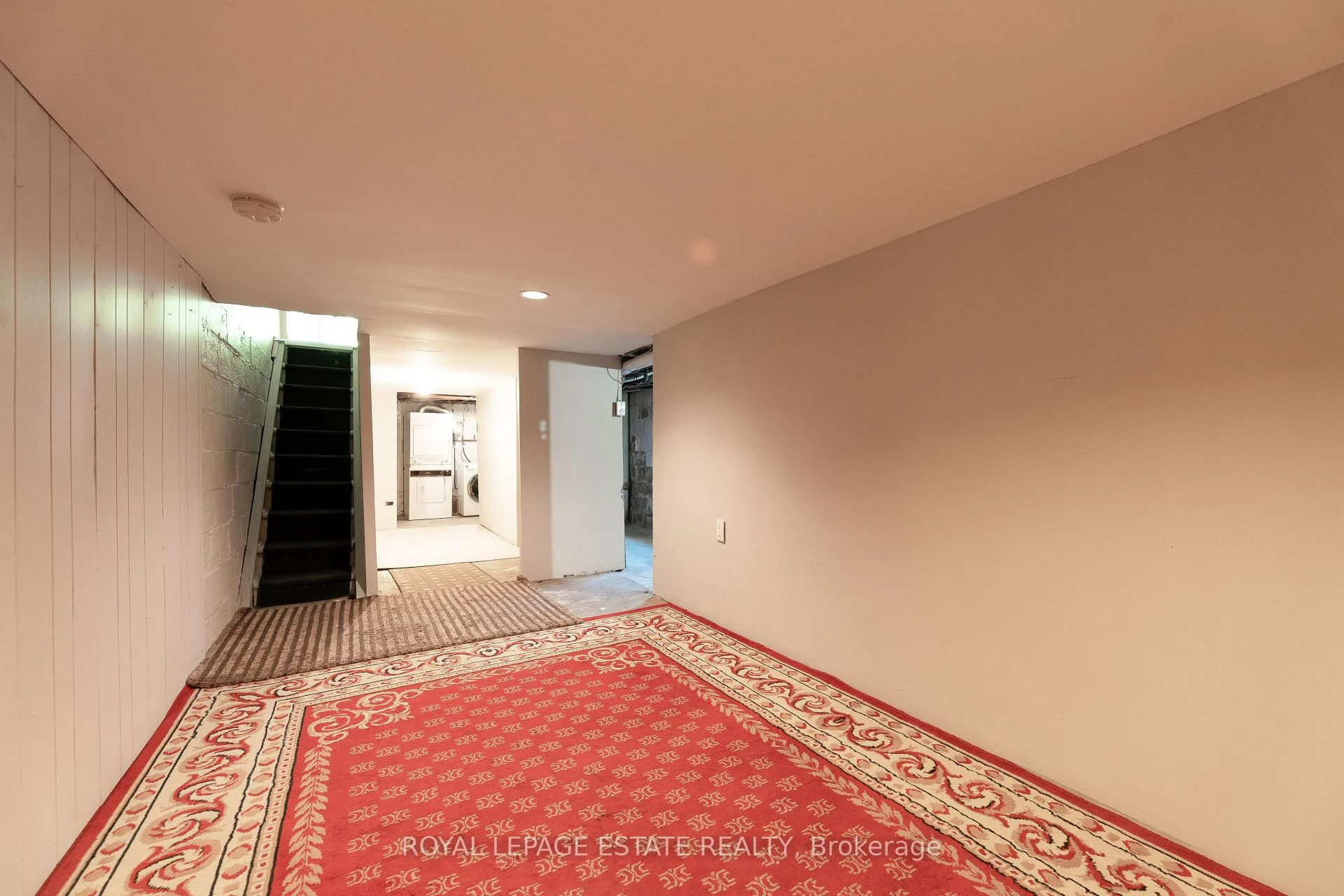 Photo 25 of 326 Monarch Park Avenue, Toronto, Danforth Village-East York — HOMEH