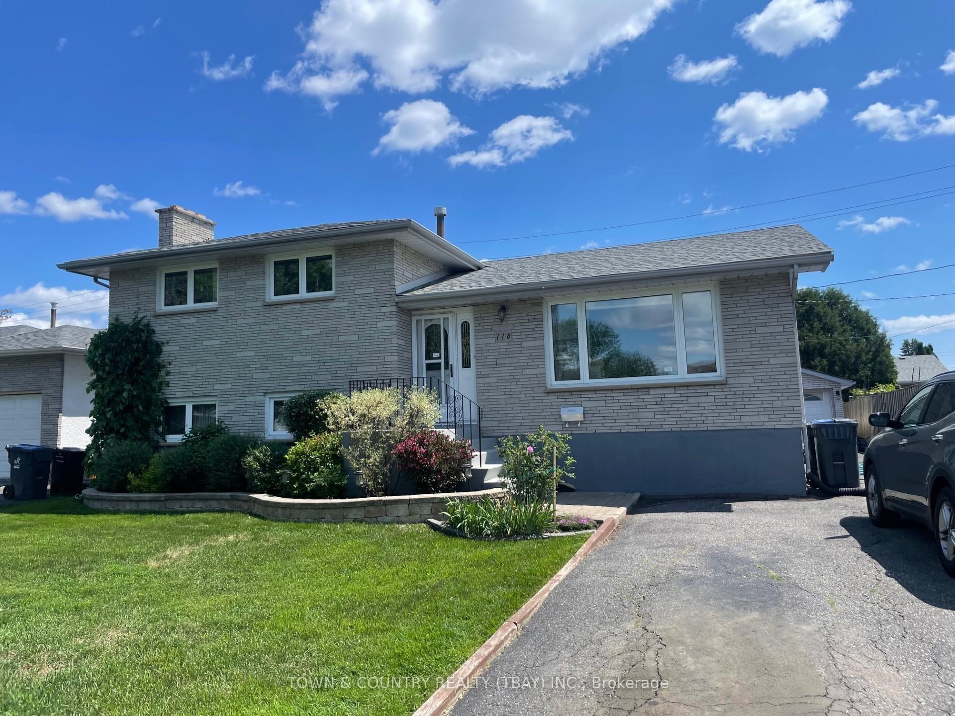 Photo 1 of 118 BayBerry Crescent, Thunder Bay, Northwood Park — HOMEH