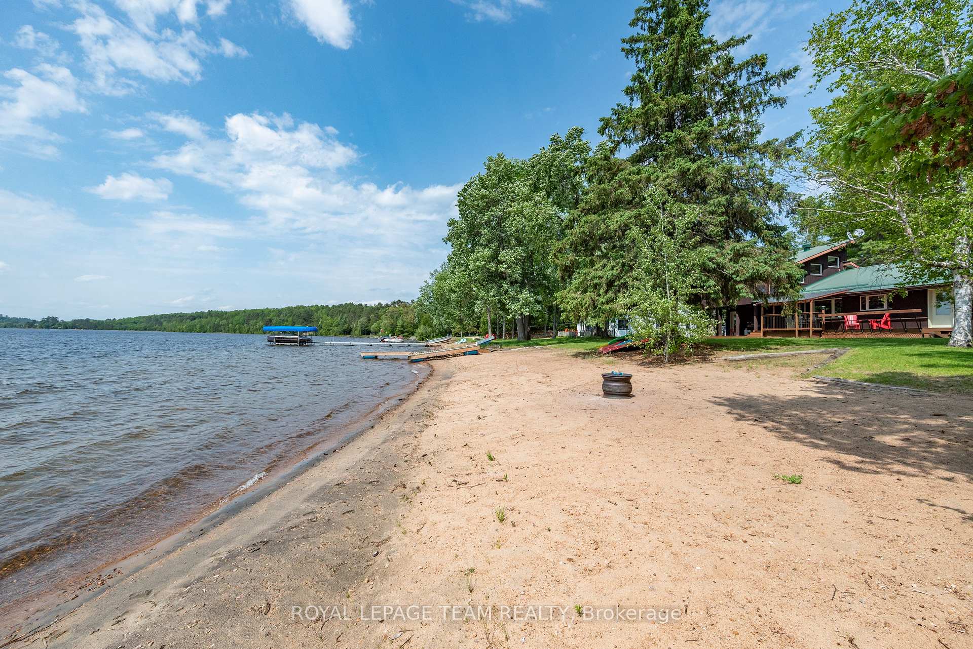 Photo 4 of 42165 Combermere Road, Madawaska Valley, Madawaska Valley — HOMEH