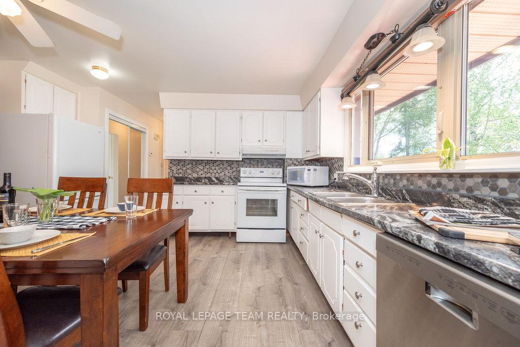 Photo 16 of 42165 Combermere Road, Madawaska Valley, Madawaska Valley — HOMEH