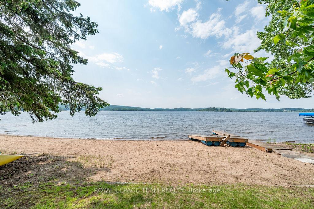 Photo 43 of 42165 Combermere Road, Madawaska Valley, Madawaska Valley — HOMEH