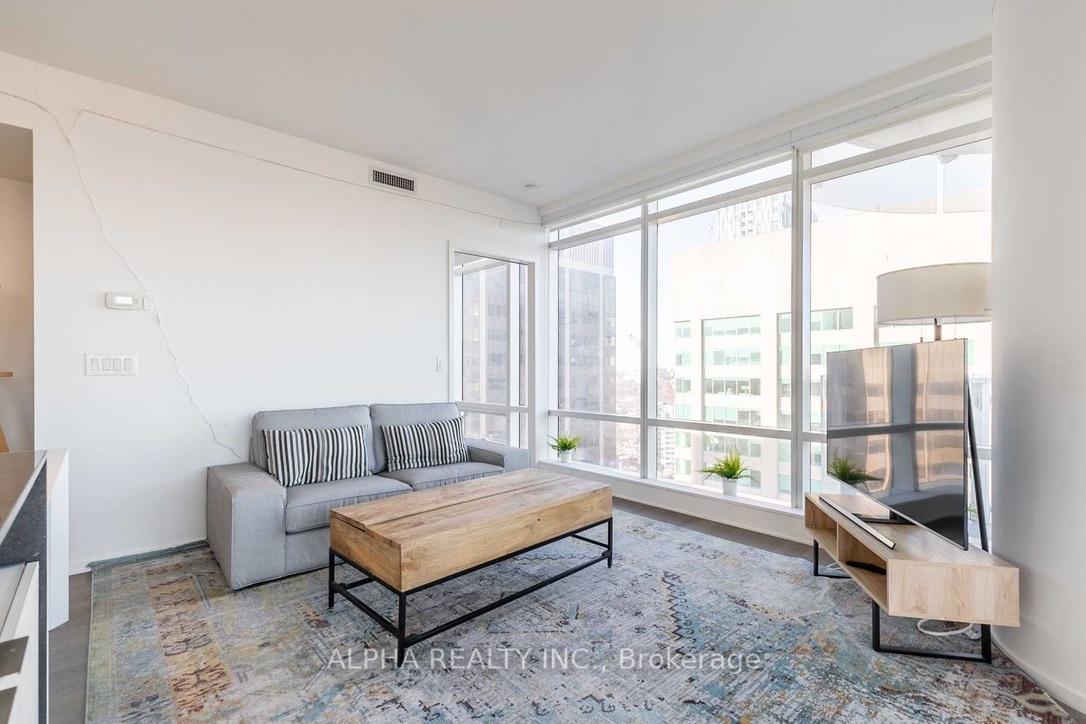 Photo 5 of Unit 3601, 1 Bloor Street, Toronto, Church-Yonge Corridor — HOMEH