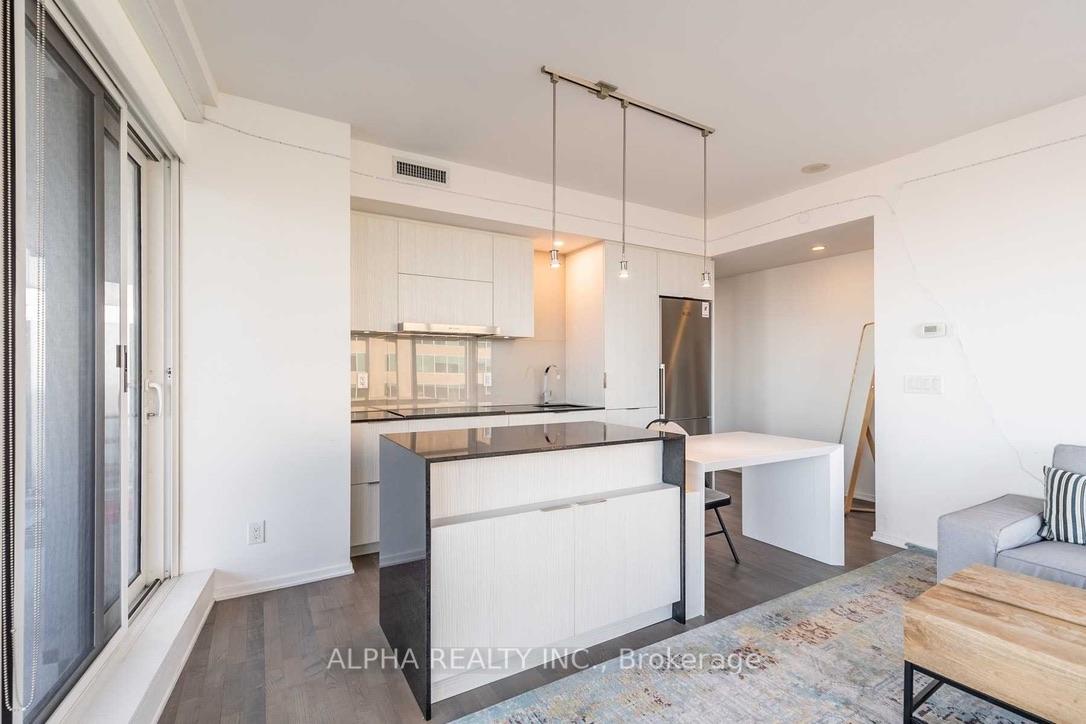 Photo 10 of Unit 3601, 1 Bloor Street, Toronto, Church-Yonge Corridor — HOMEH