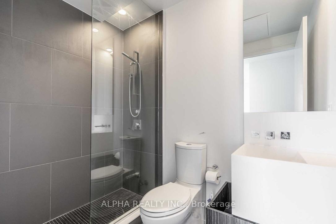 Photo 17 of Unit 3601, 1 Bloor Street, Toronto, Church-Yonge Corridor — HOMEH