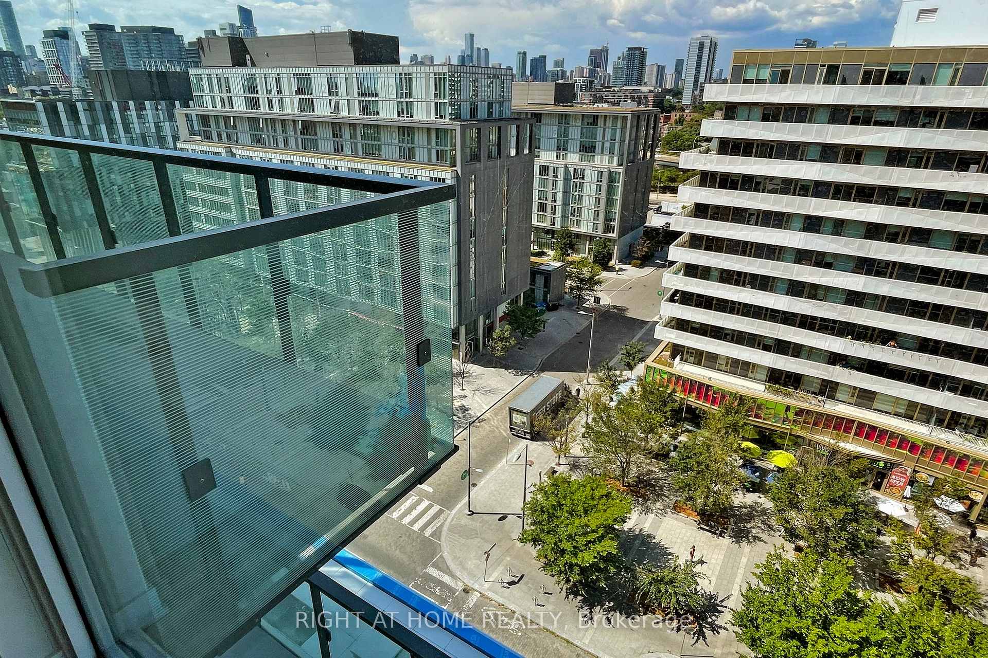 Photo 33 of Unit N1103, 35 Rolling Mills Road, Toronto, Waterfront Communities — HOMEH